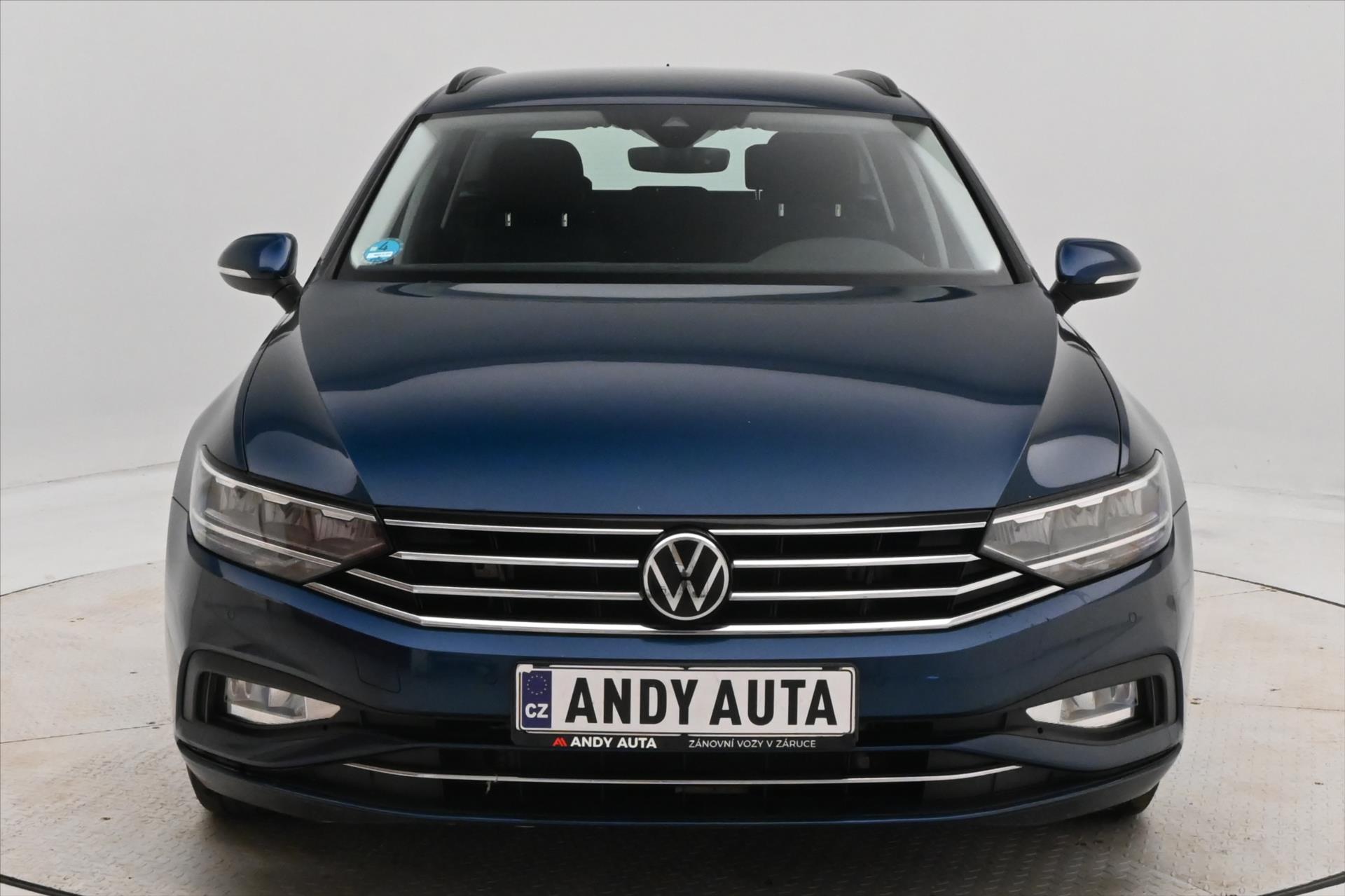 Hlavní fotografie vozu Volkswagen Passat 2,0 TDI 110kW DSG Business Záruka až 5 let (2)