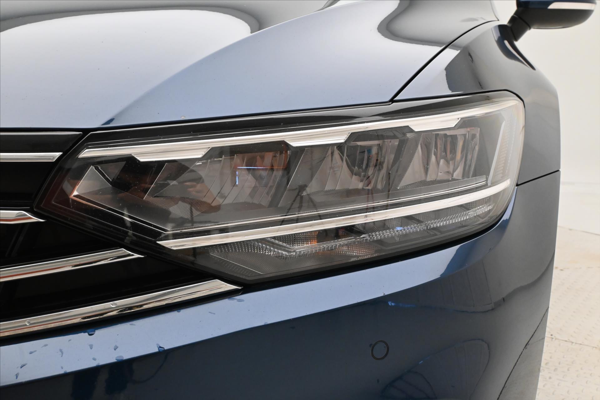 Hlavní fotografie vozu Volkswagen Passat 2,0 TDI 110kW DSG Business Záruka až 5 let (23)