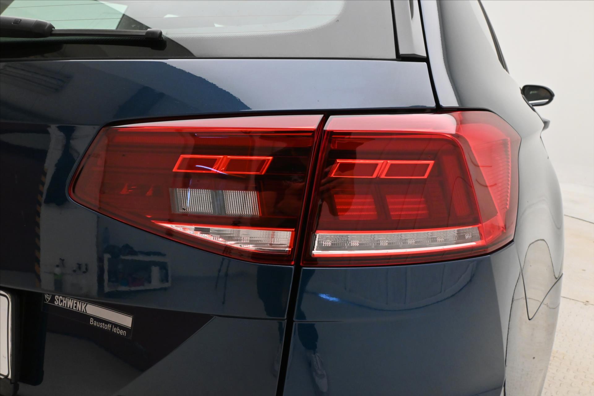 Hlavní fotografie vozu Volkswagen Passat 2,0 TDI 110kW DSG Business Záruka až 5 let (24)