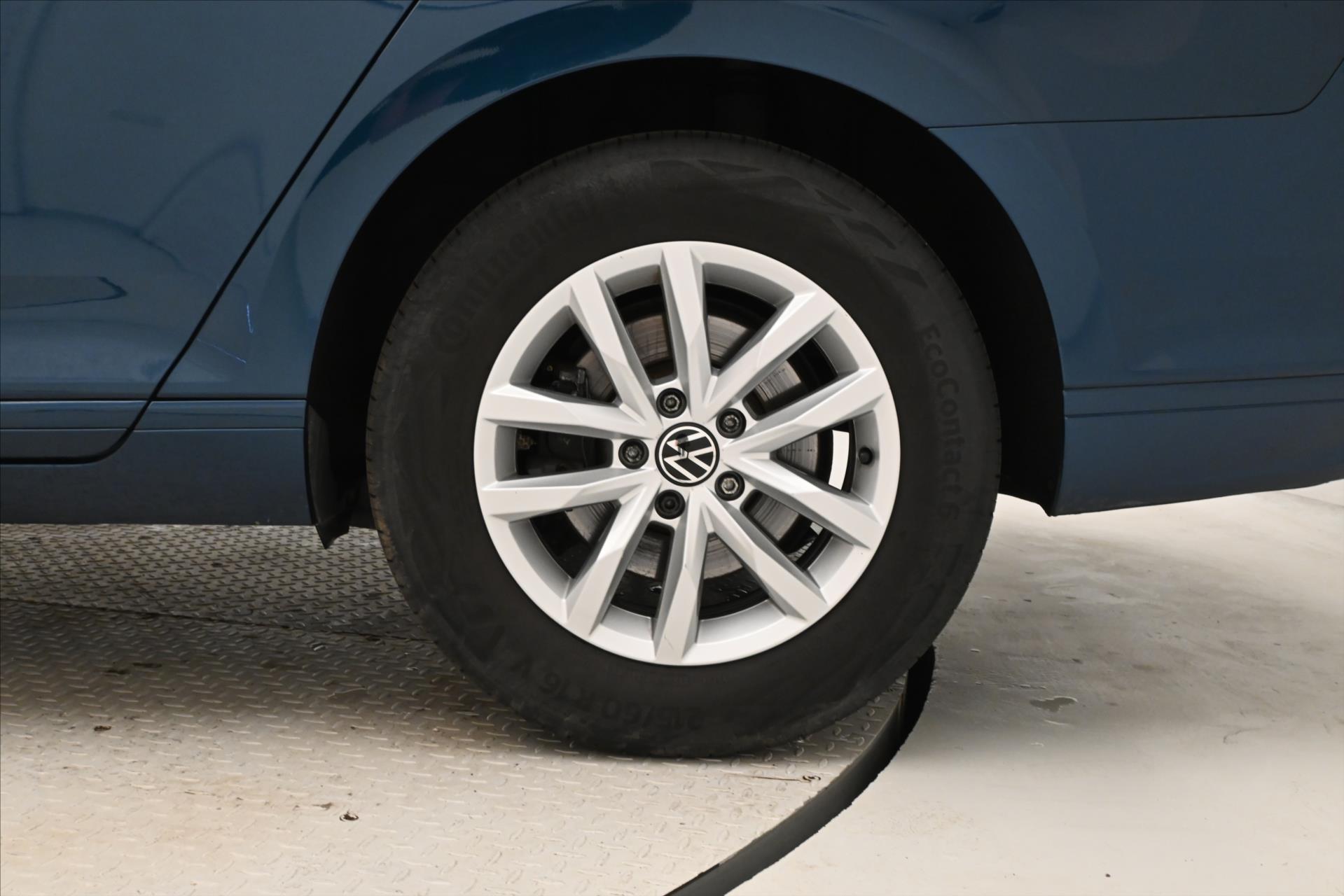 Hlavní fotografie vozu Volkswagen Passat 2,0 TDI 110kW DSG Business Záruka až 5 let (25)