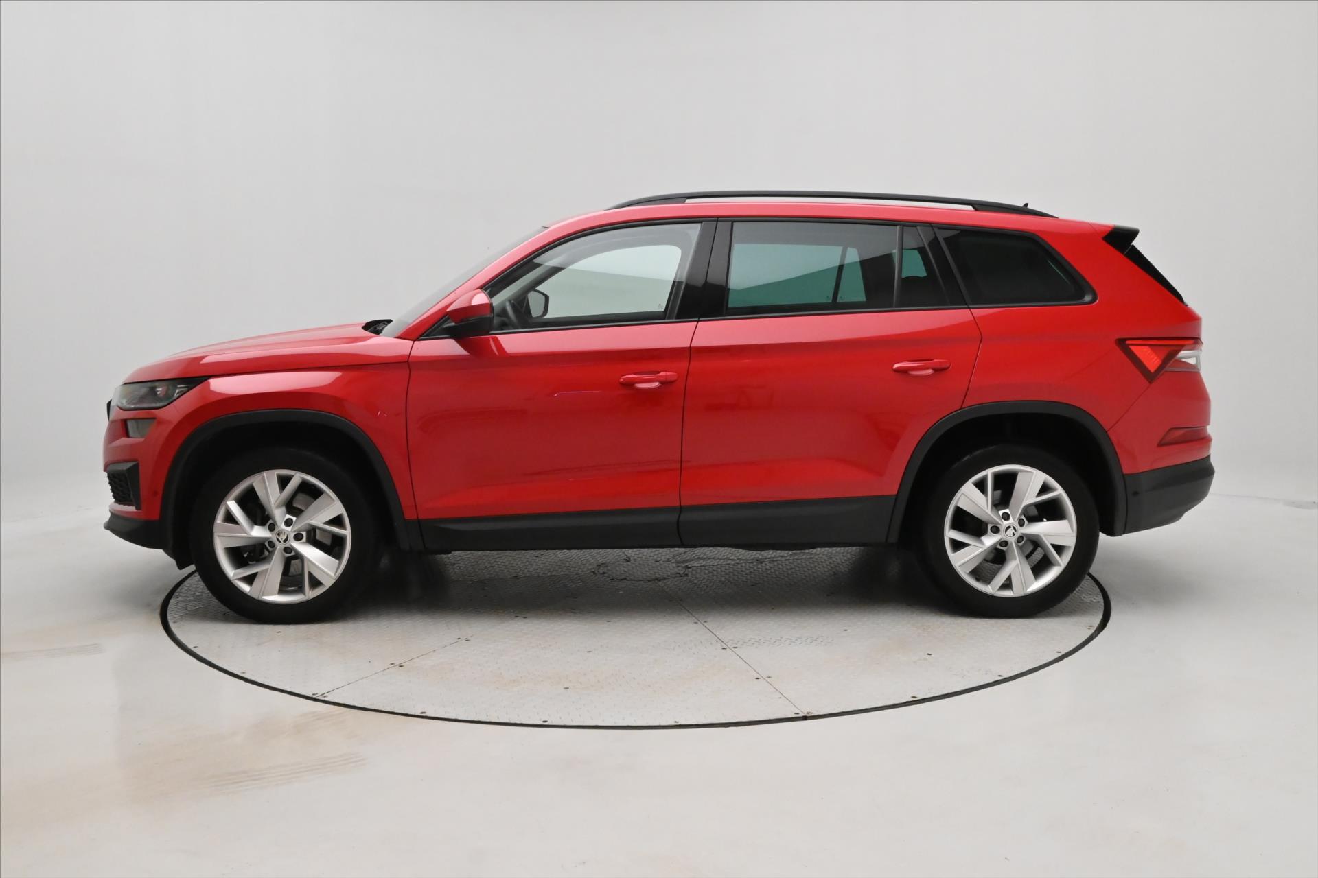 Hlavní fotografie vozu Škoda Kodiaq 2,0 TDI 147 KW DSG 4X4 TAŽNÉ Záruka až 5 let (8)
