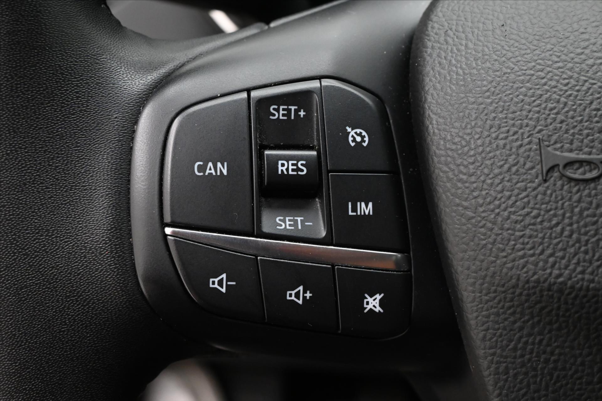 Hlavní fotografie vozu Ford Focus 2,0 EcoBlue 110kW Titanium X Záruka až 5 let (21)