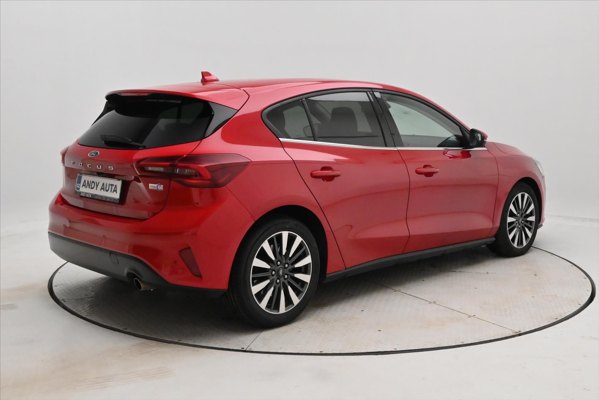 Hlavní fotografie vozu Ford Focus 2,0 EcoBlue 110kW Titanium X Záruka až 5 let (5)