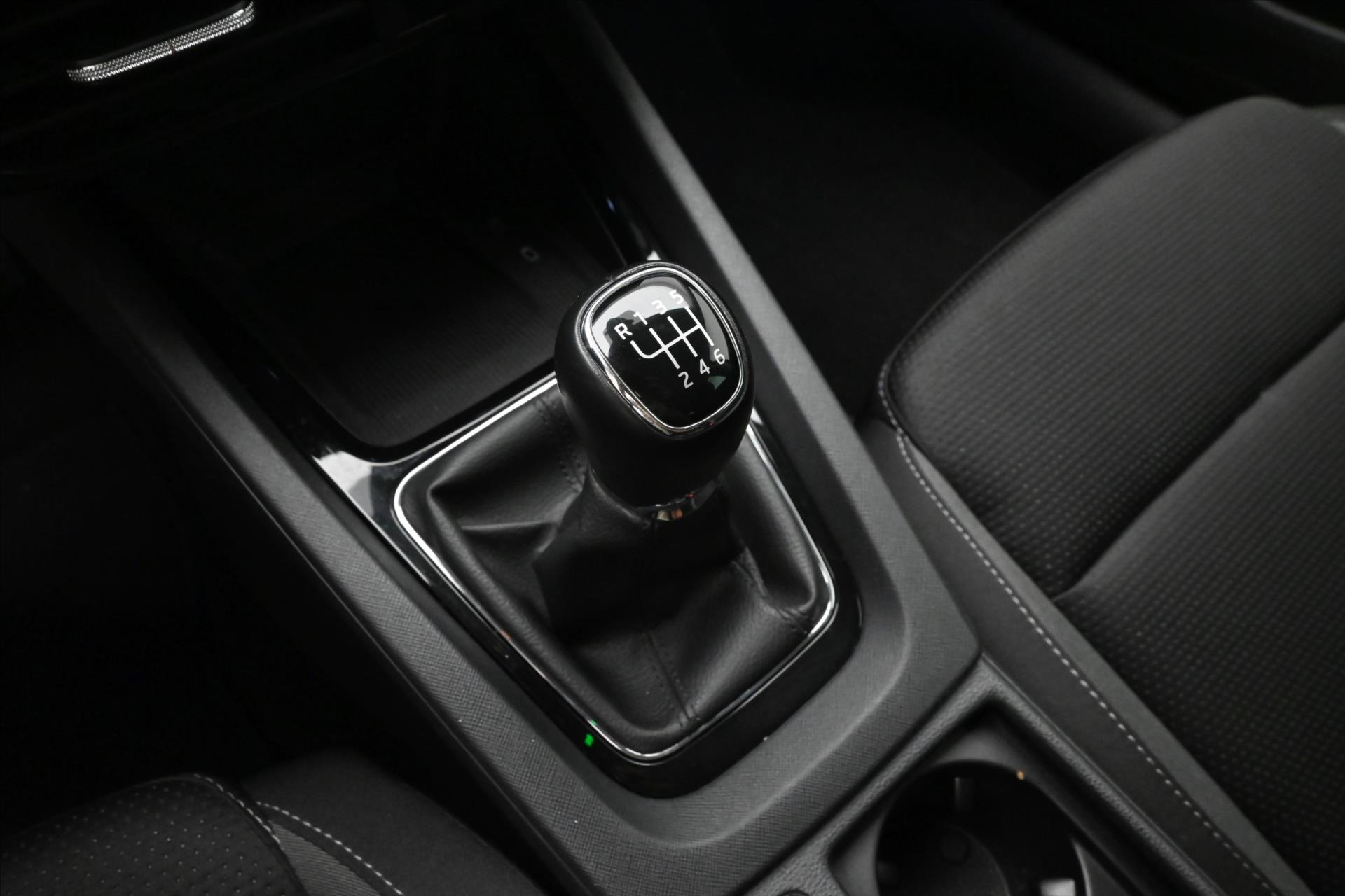 Hlavní fotografie vozu Škoda Octavia 2,0 TDI 110kW LED Matrix Navi Záruka až 5 let (19)