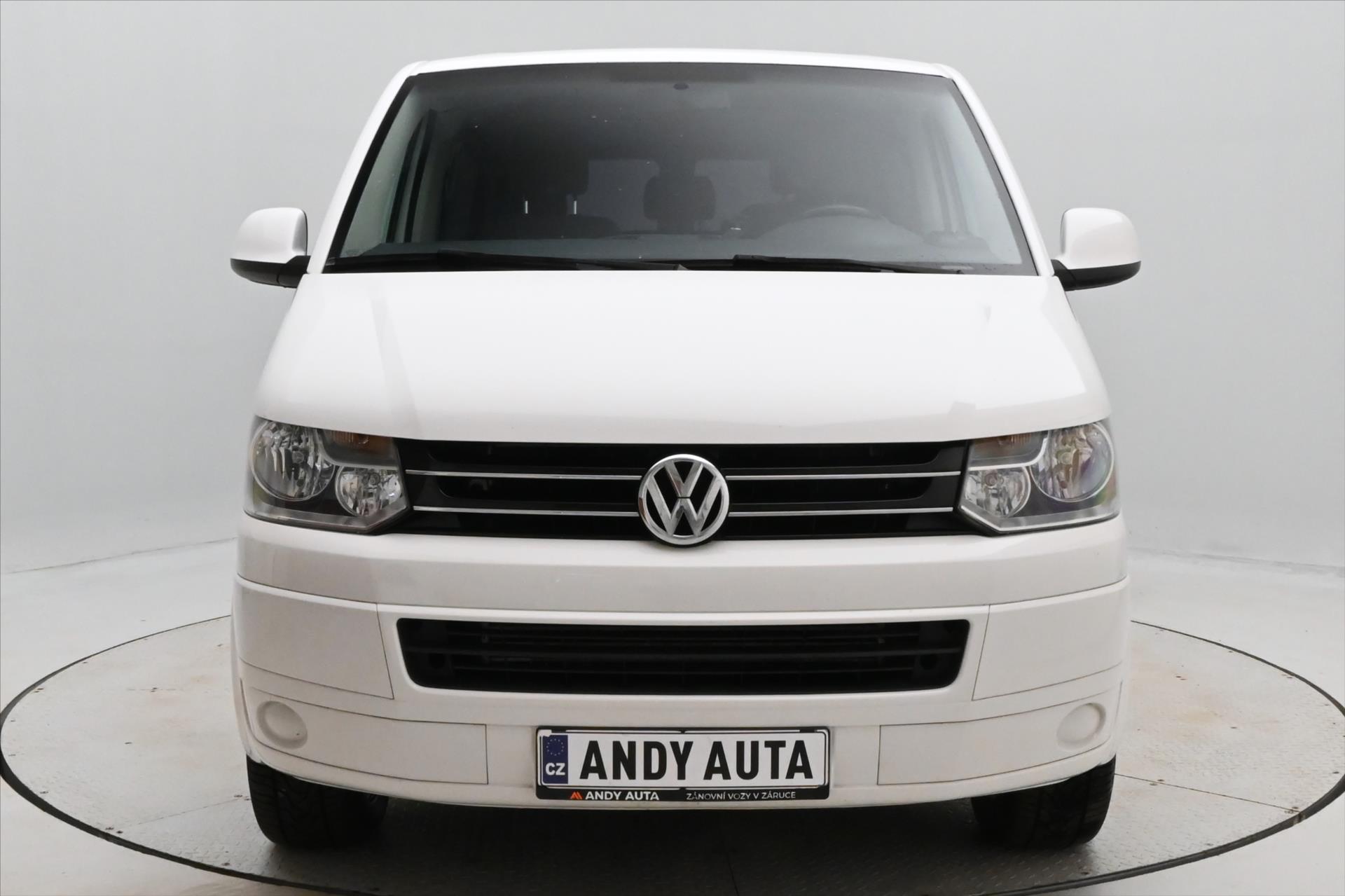 Hlavní fotografie vozu Volkswagen Caravelle 2,0 TDI 132kW Manuál Tažné Záruka až 5 let (2)