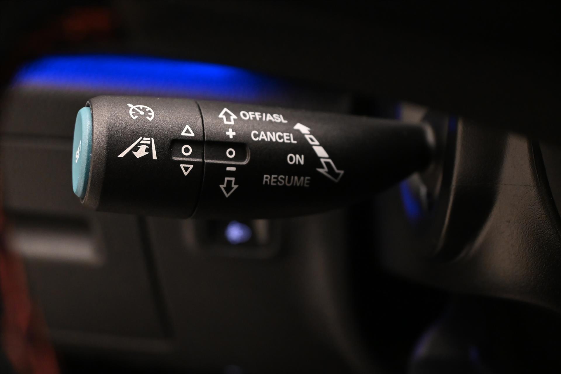 Hlavní fotografie vozu MG eHS 1,5 TGI PHEV 119 kW ELEGANCE Záruka až 5 let (24)