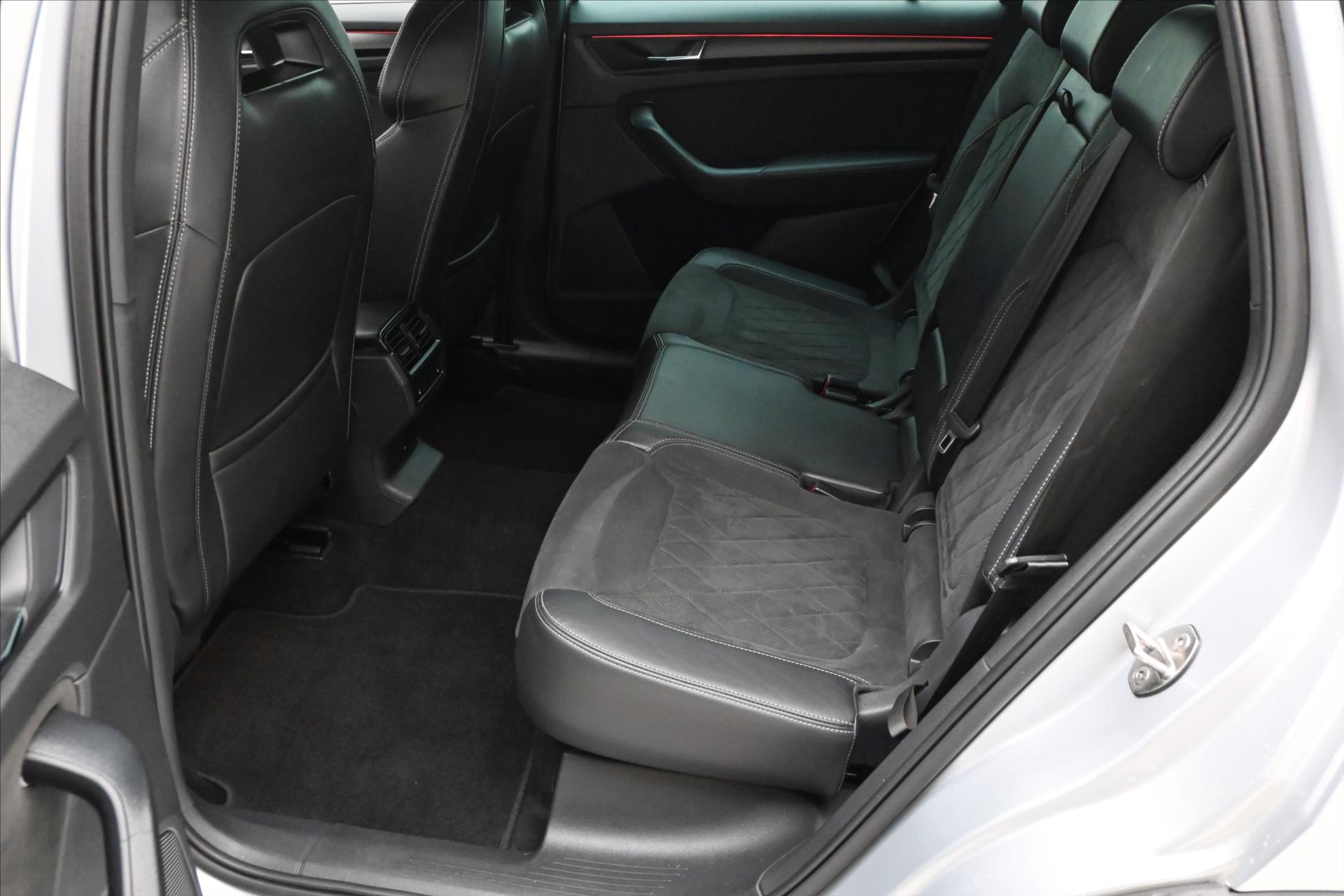 Hlavní fotografie vozu Škoda Kodiaq 2,0 TDI 147 kW DSG 4x4 Sportline Záruka až 5 let (14)