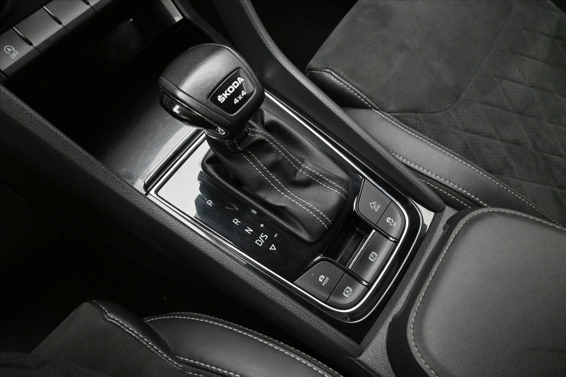 Hlavní fotografie vozu Škoda Kodiaq 2,0 TDI 147 kW DSG 4x4 Sportline Záruka až 5 let (23)