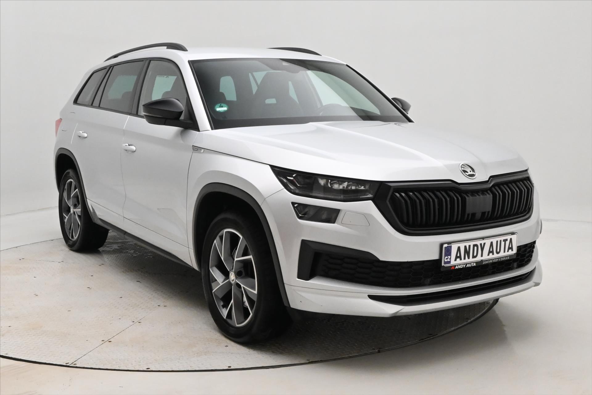 Hlavní fotografie vozu Škoda Kodiaq 2,0 TDI 147 kW DSG 4x4 Sportline Záruka až 5 let (3)