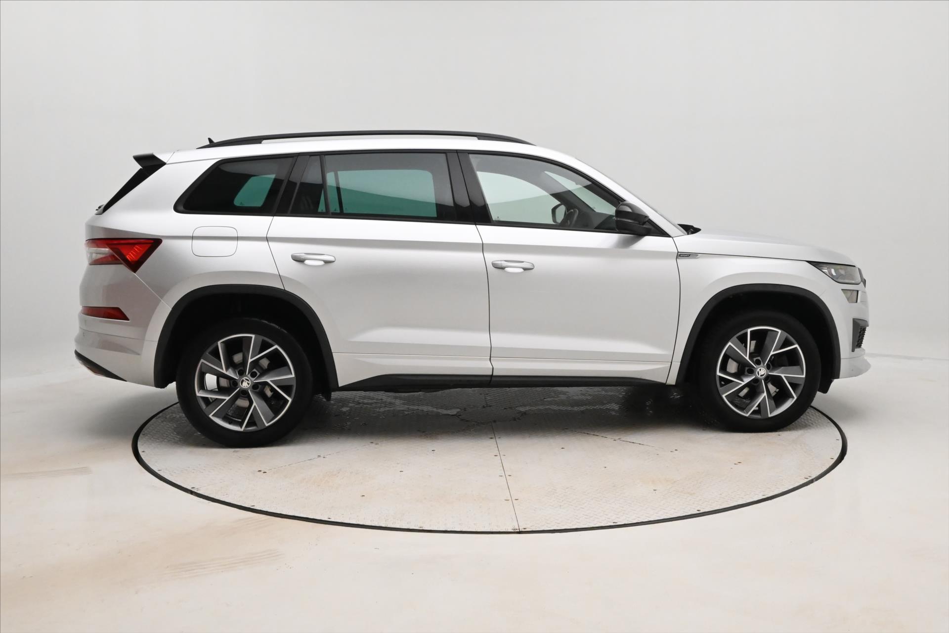 Hlavní fotografie vozu Škoda Kodiaq 2,0 TDI 147 kW DSG 4x4 Sportline Záruka až 5 let (4)