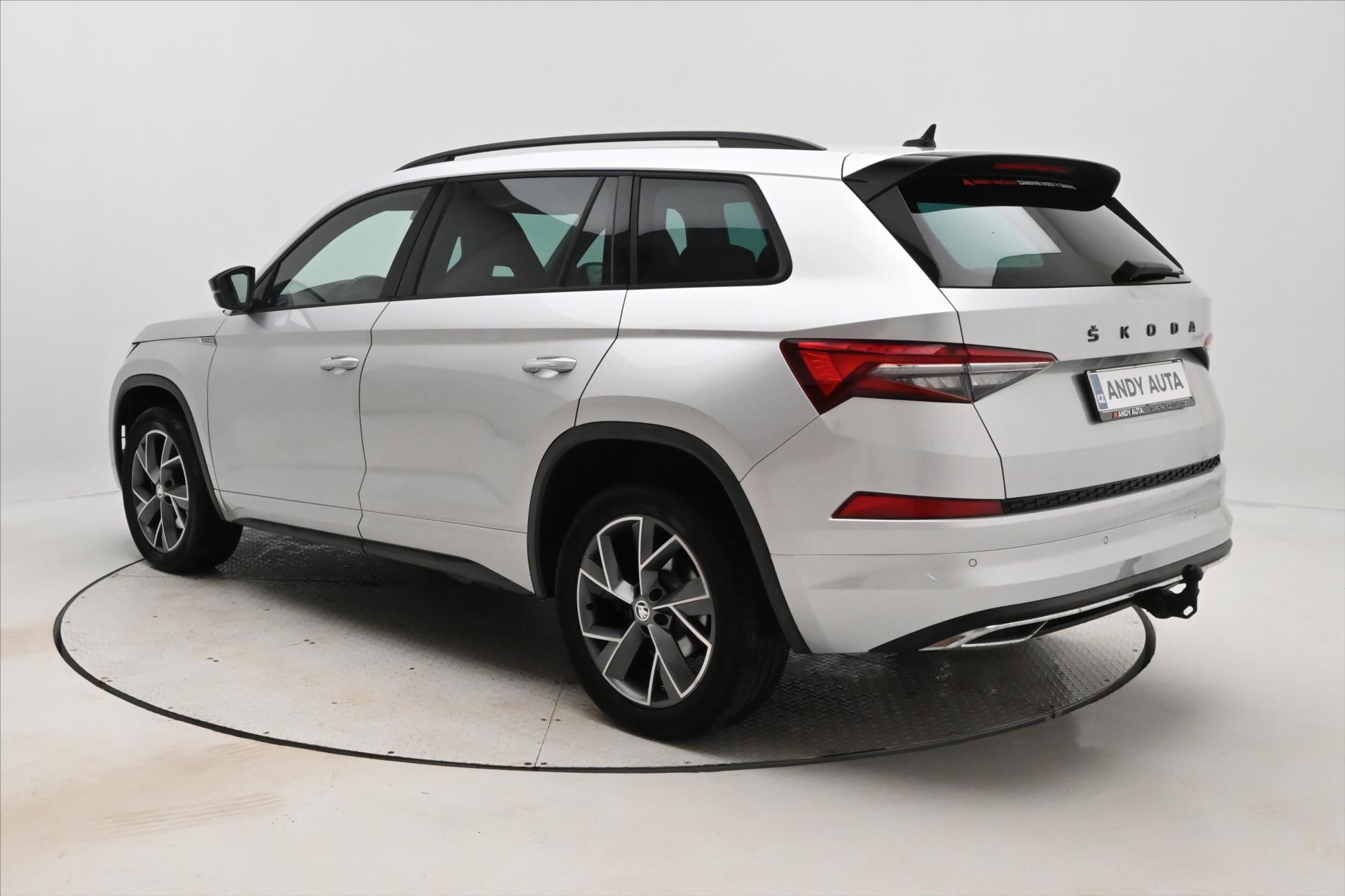 Hlavní fotografie vozu Škoda Kodiaq 2,0 TDI 147 kW DSG 4x4 Sportline Záruka až 5 let (7)