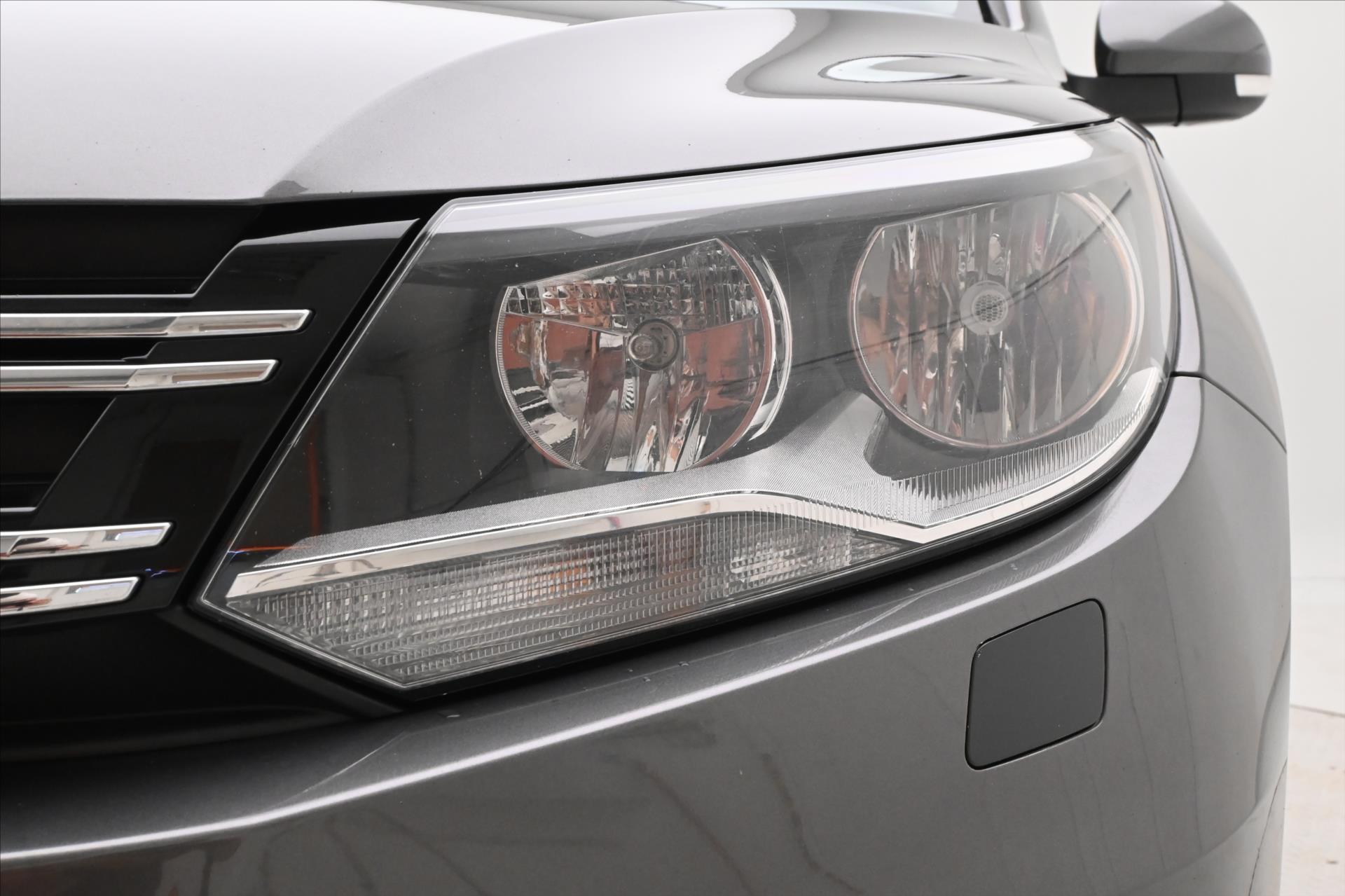 Hlavní fotografie vozu Volkswagen Tiguan 2,0 TDI 103kW 4x4 Manuál Záruka až 5 let (29)