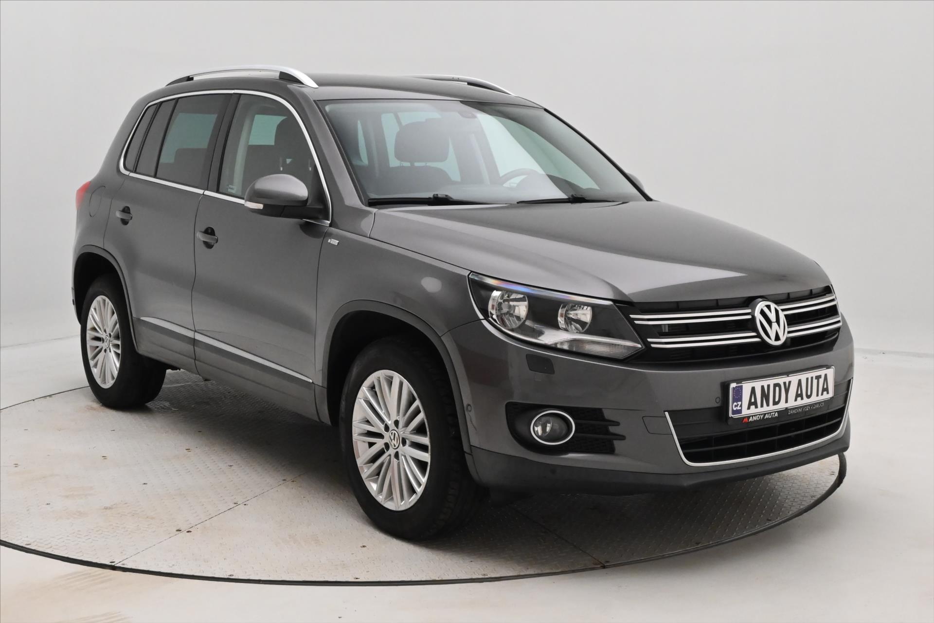 Hlavní fotografie vozu Volkswagen Tiguan 2,0 TDI 103kW 4x4 Manuál Záruka až 5 let (3)