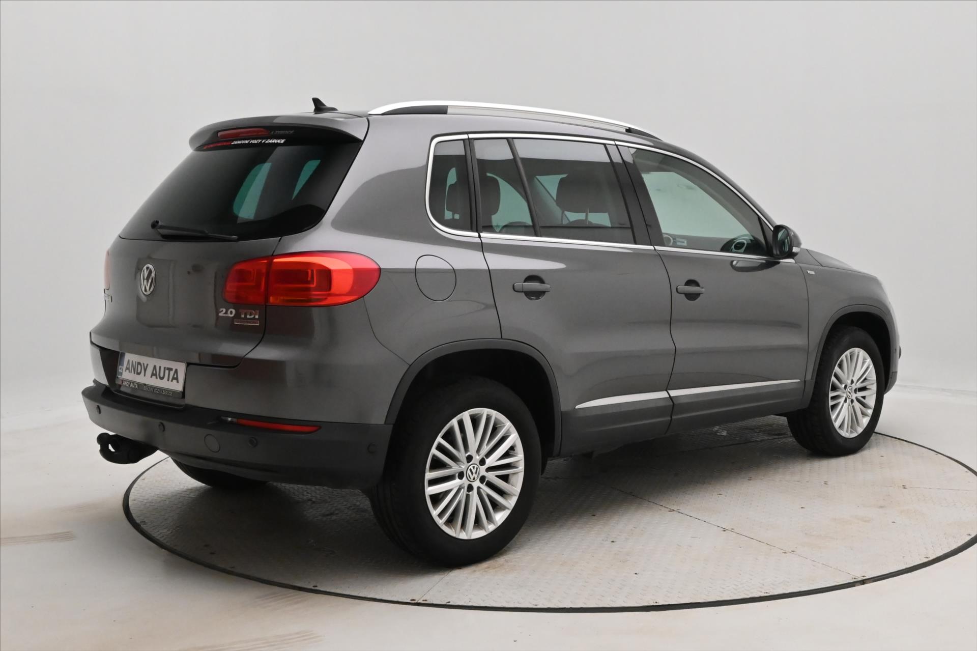 Hlavní fotografie vozu Volkswagen Tiguan 2,0 TDI 103kW 4x4 Manuál Záruka až 5 let (5)