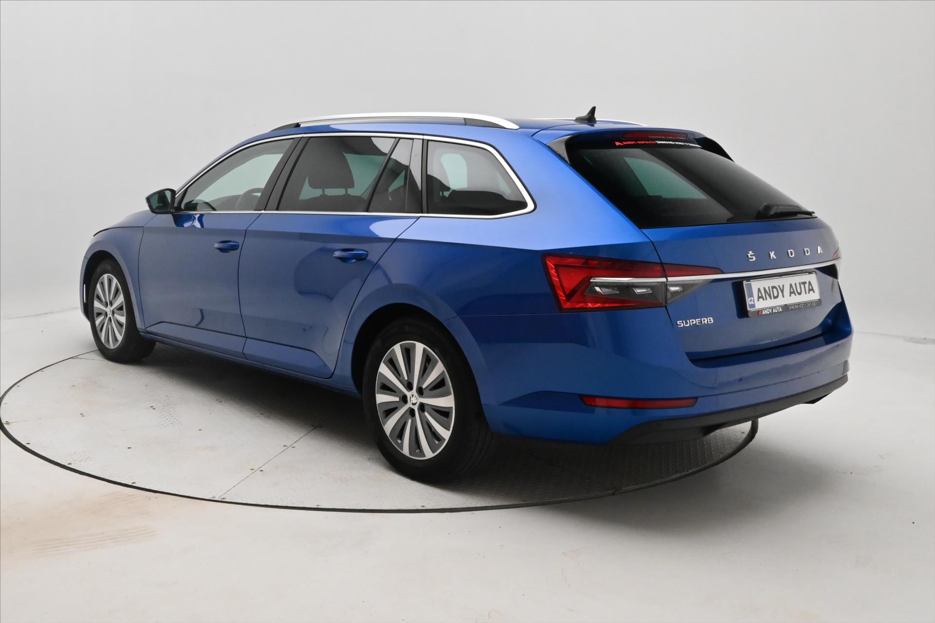 Hlavní fotografie vozu Škoda Superb 2,0 TDI 110 kW DSG Style Záruka až 5 let (7)