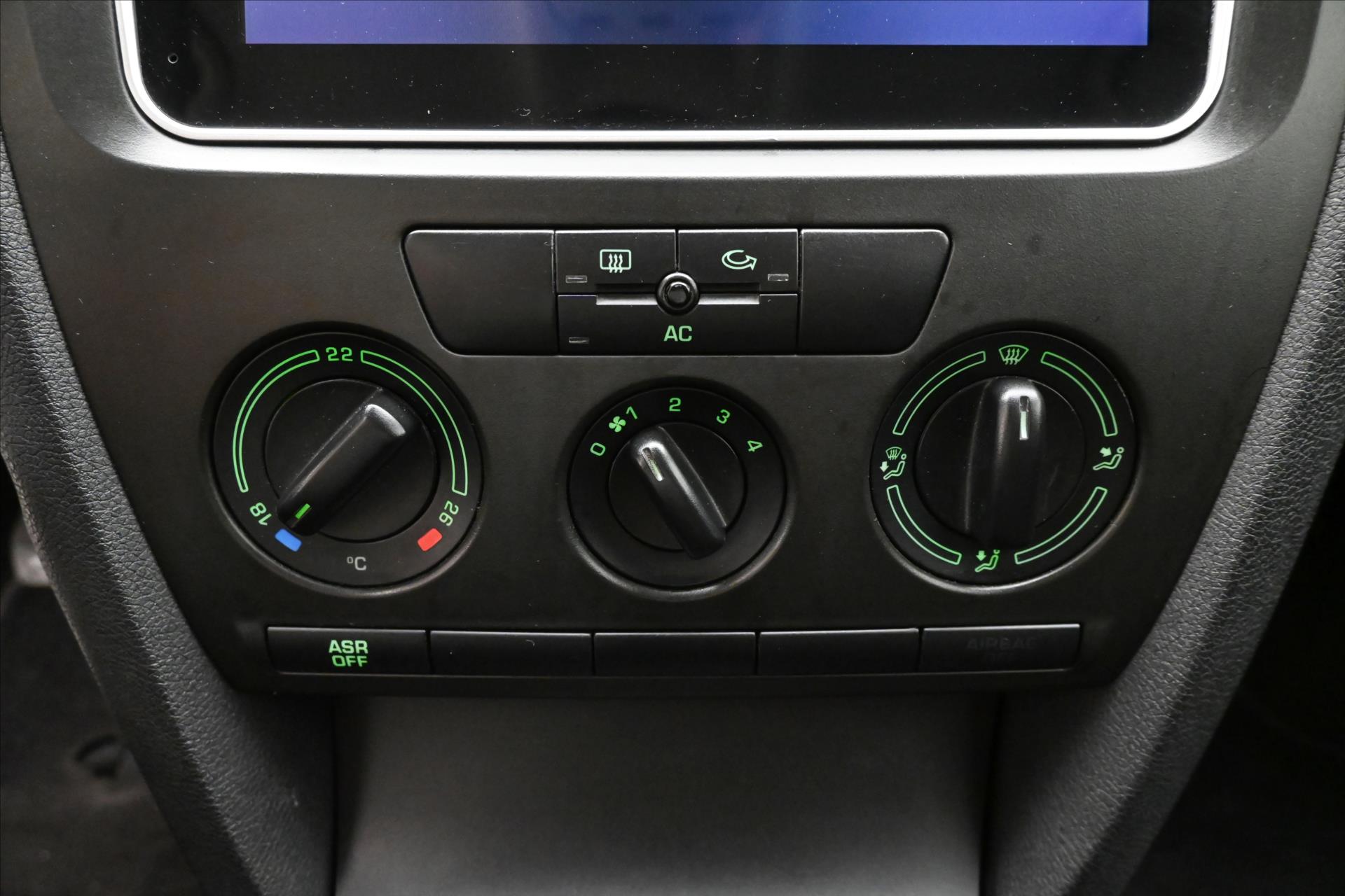 Hlavní fotografie vozu Škoda Octavia 1,9 TDI 77kW STK do 3/2028 (20)