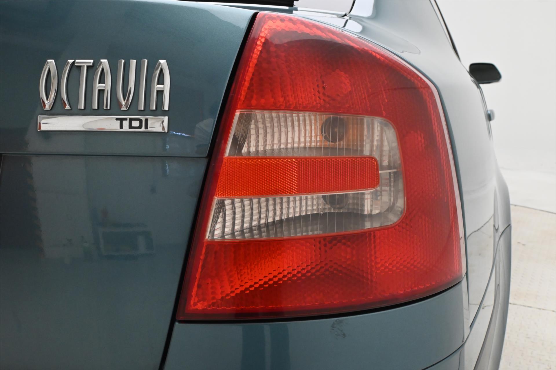 Hlavní fotografie vozu Škoda Octavia 1,9 TDI 77kW STK do 3/2028 (27)