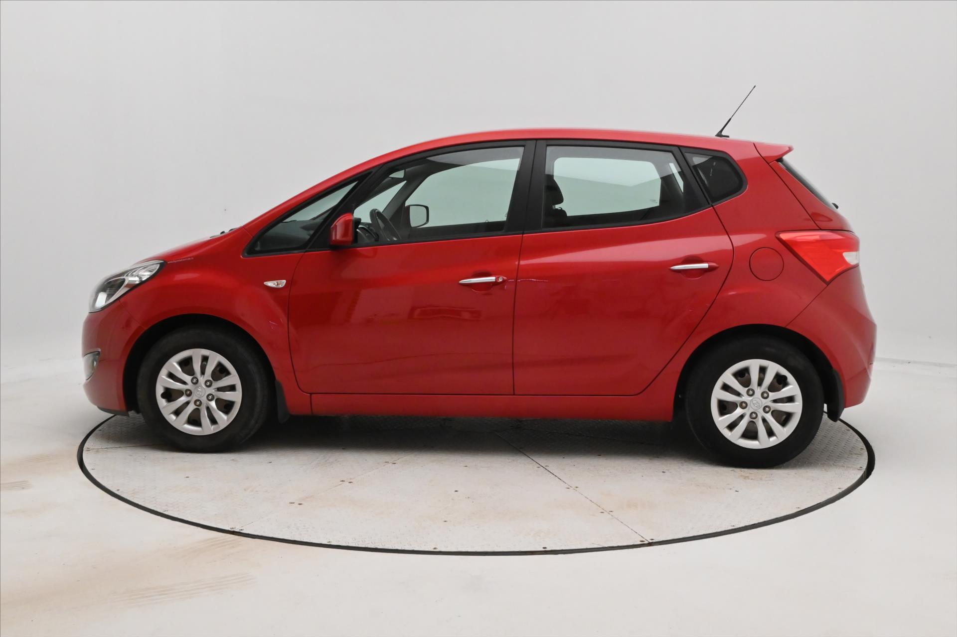 Hlavní fotografie vozu Hyundai ix20 1,4 66kW CVVT Manuál Záruka až 5 let (8)