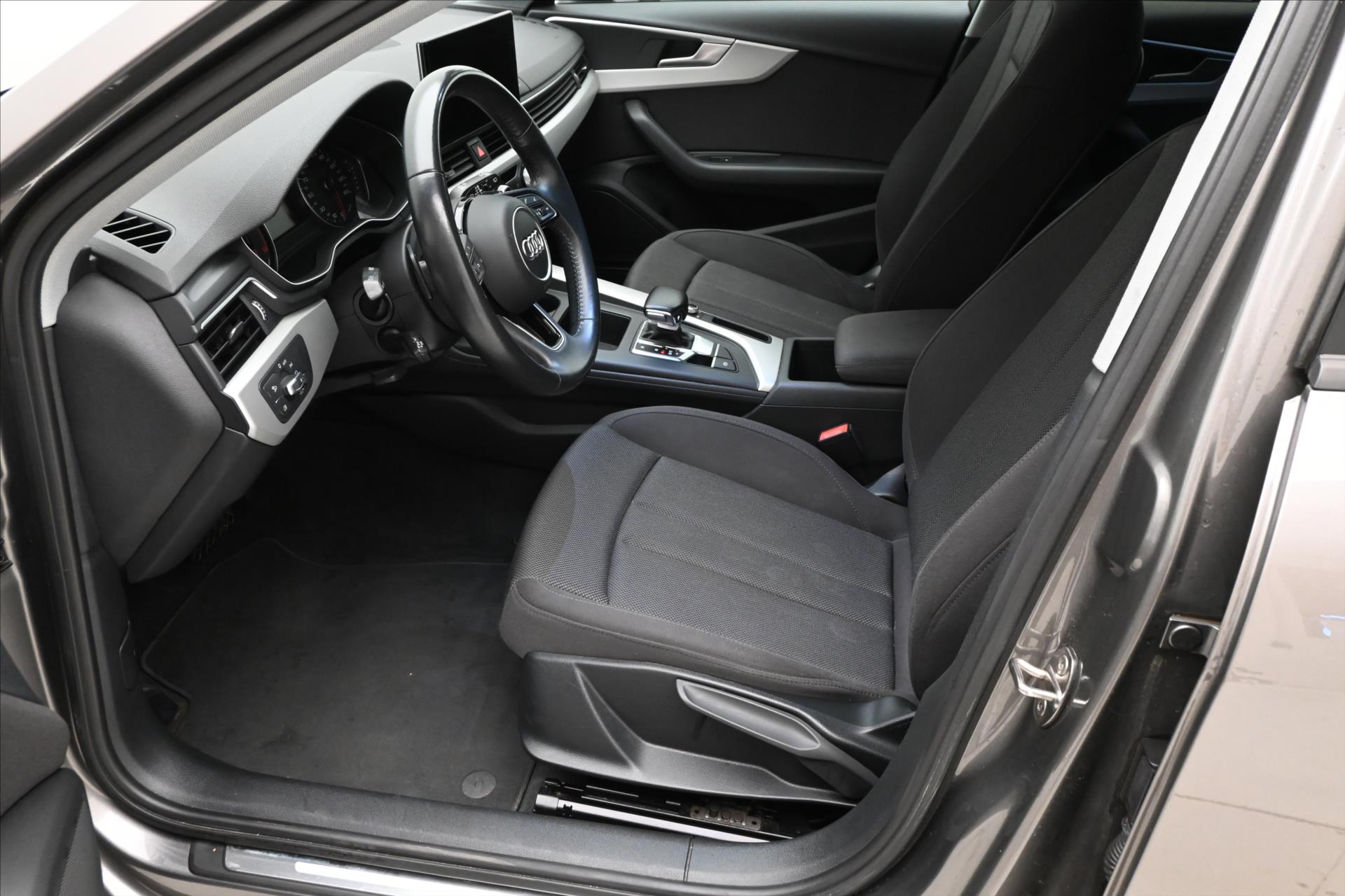 Hlavní fotografie vozu Audi A4 Avant 2,0 TDI 120kW Mild Hybrid Záruka až 5 let (12)