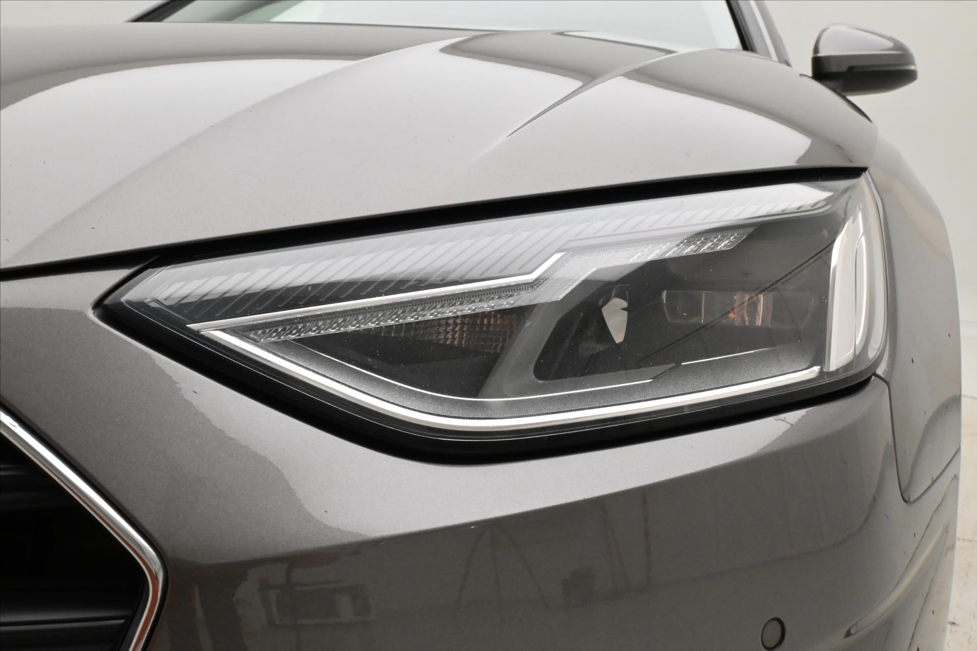 Hlavní fotografie vozu Audi A4 2,0 TDI 120kW Mild Hybrid Záruka až 5 let (24)