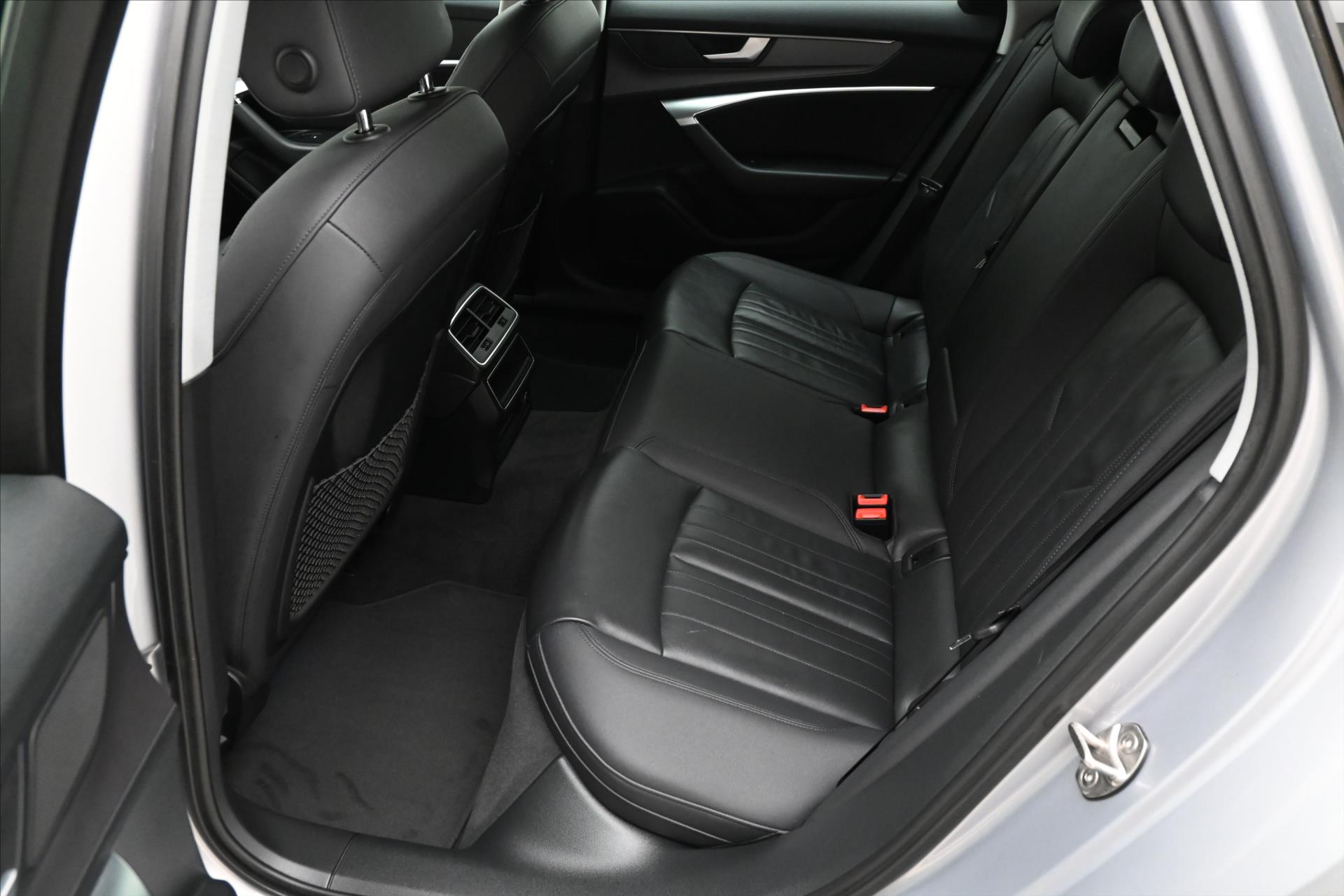 Hlavní fotografie vozu Audi A6 2,0 TDI 150 kW QUATTRO AT7 Záruka až 5 let (14)