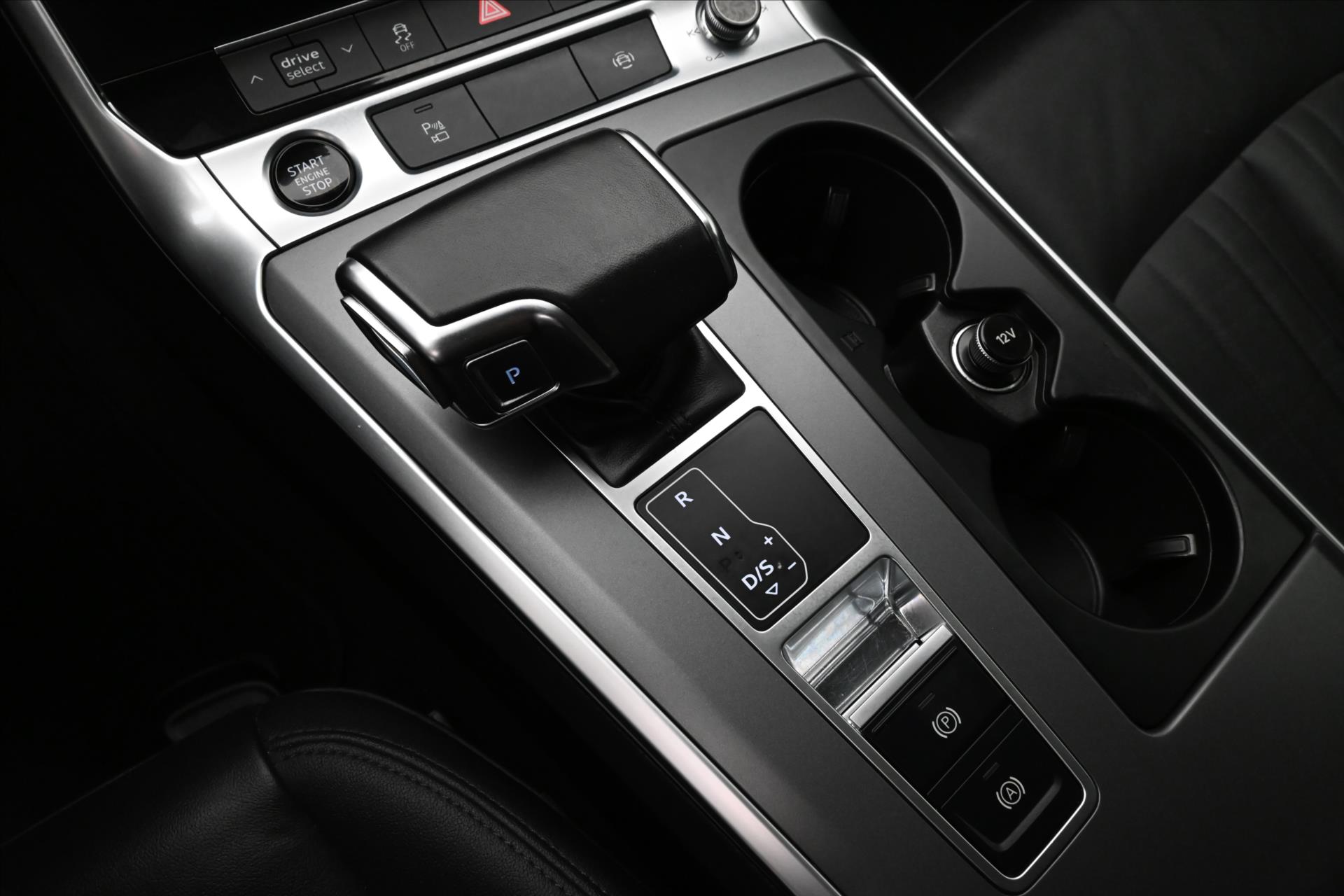 Hlavní fotografie vozu Audi A6 2,0 TDI 150 kW QUATTRO AT7 Záruka až 5 let (22)