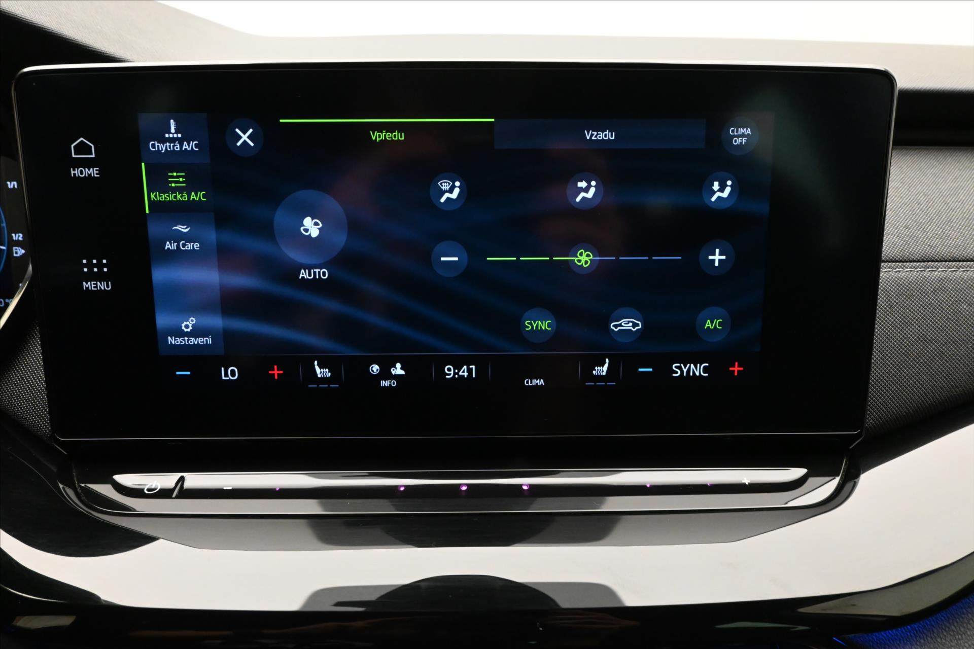 Hlavní fotografie vozu Škoda Octavia 2,0 TDI 110kW SportLINE Záruka až 5 let (21)