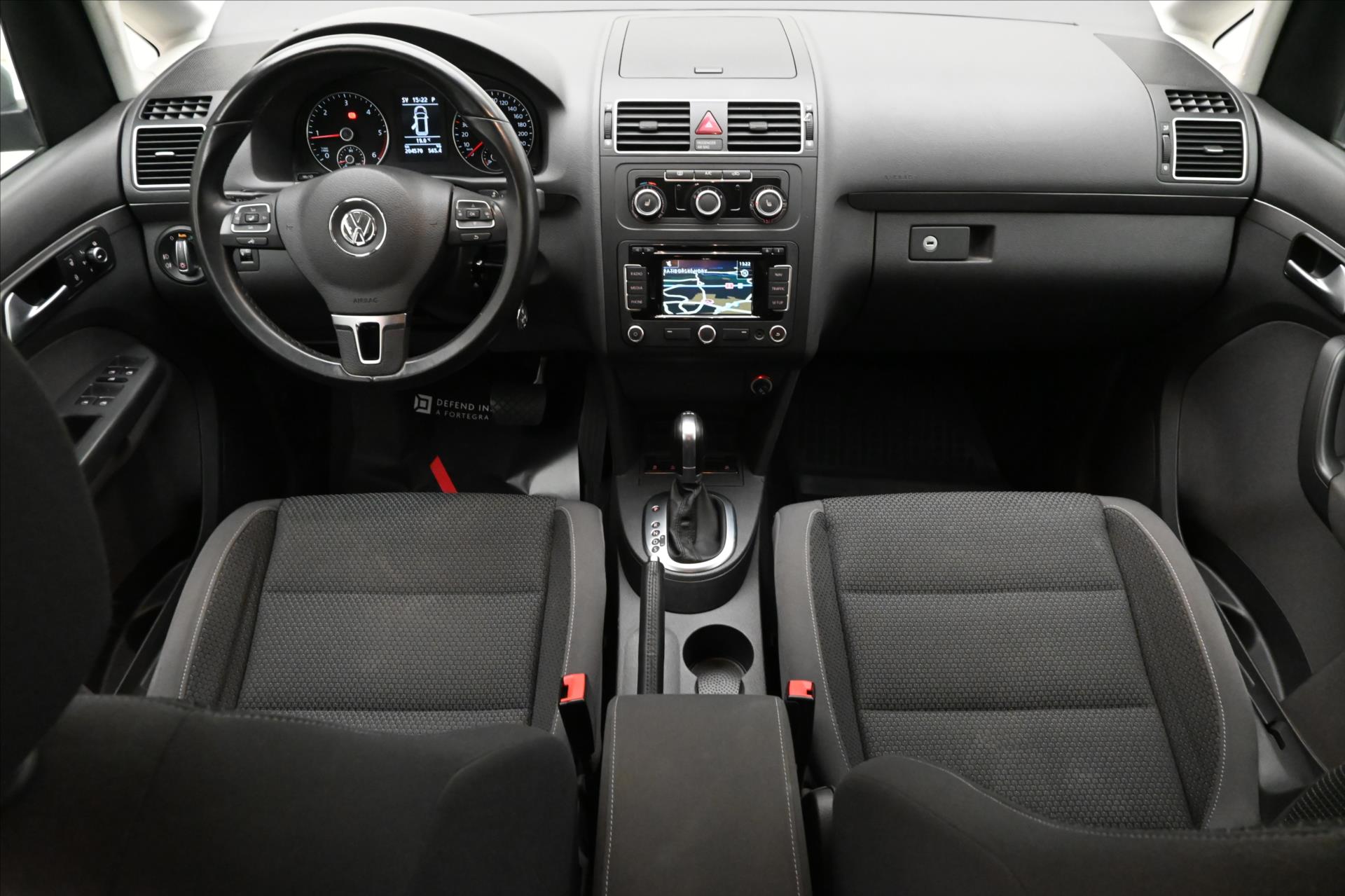 Hlavní fotografie vozu Volkswagen Touran 2,0 TDI 103 kW DSG Comfortline Záruka (16)