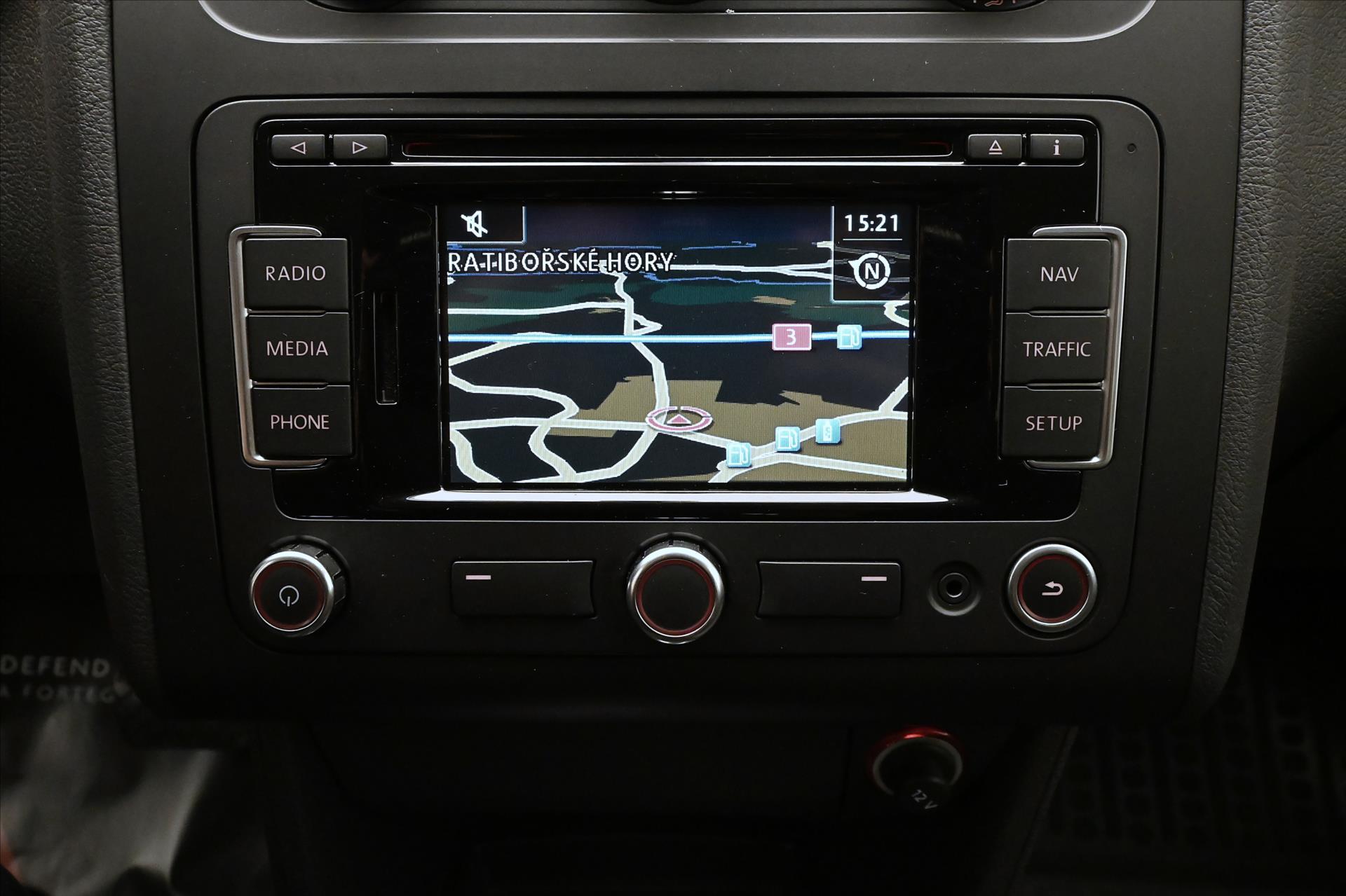 Hlavní fotografie vozu Volkswagen Touran 2,0 TDI 103 kW DSG Comfortline Záruka (21)