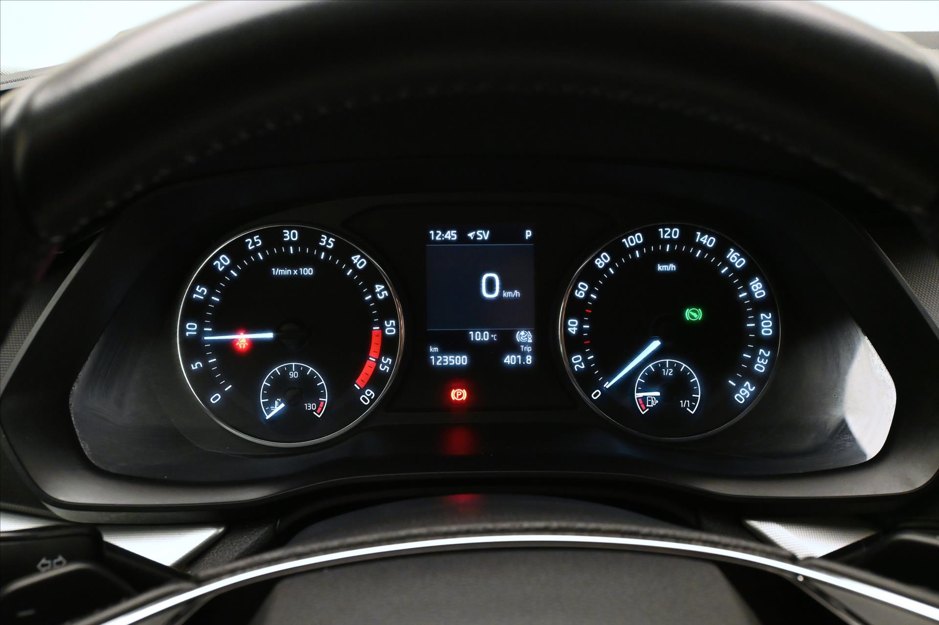 Hlavní fotografie vozu Škoda Octavia 2,0 TDI 110 kW DSG TAŽNÉ Záruka až 5 let (16)
