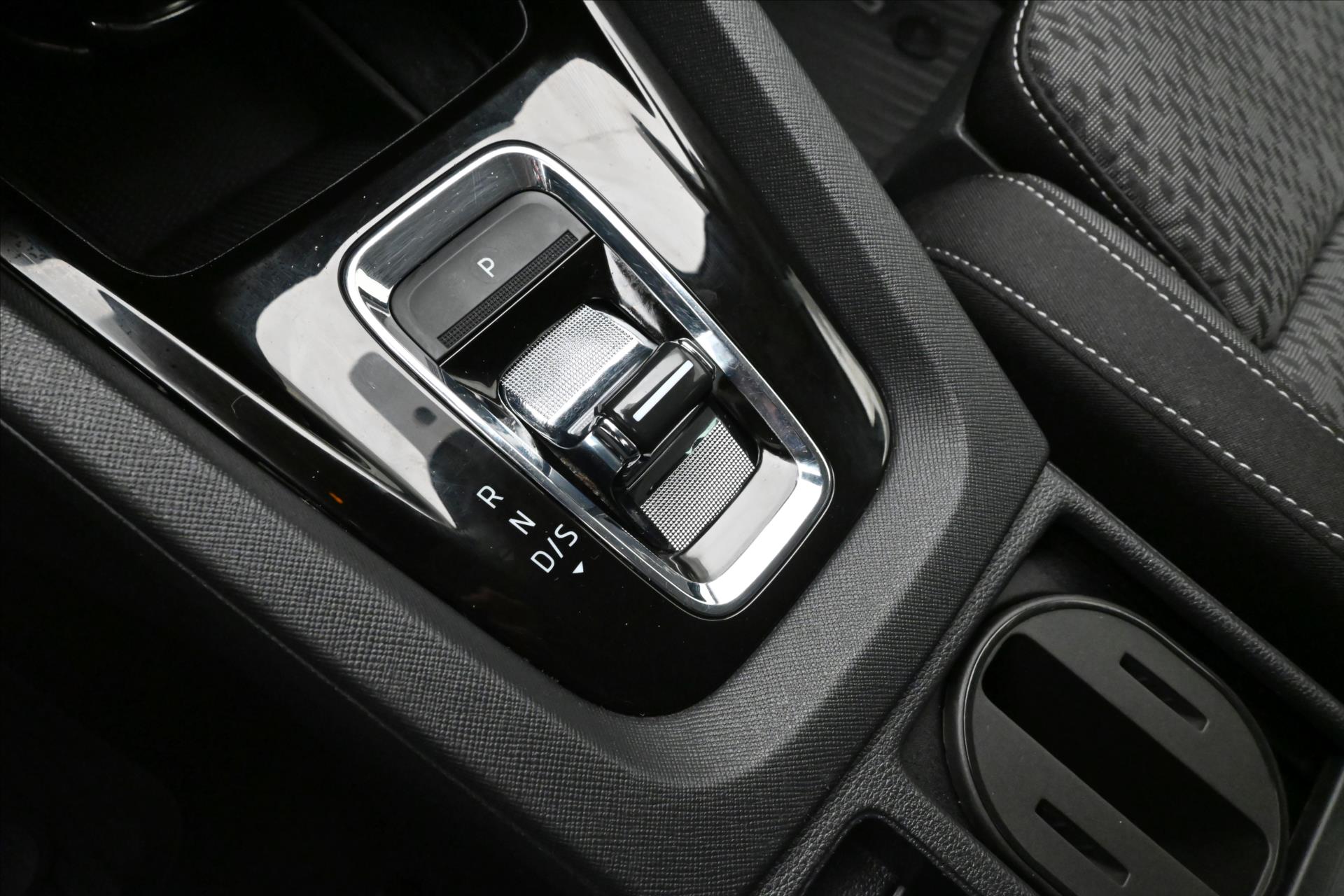 Hlavní fotografie vozu Škoda Octavia 2,0 TDI 110 kW DSG Clever Záruka až 5 let (23)