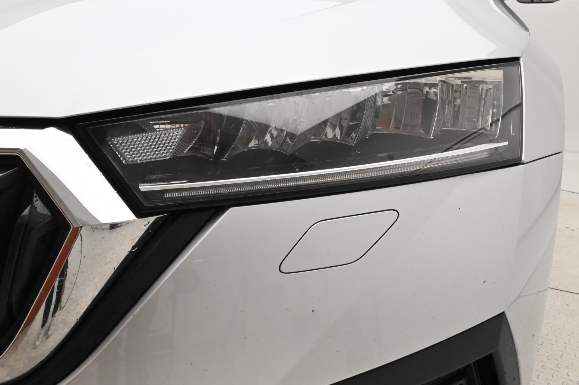 Hlavní fotografie vozu Škoda Octavia 2,0 TDI 110 kW DSG Clever Záruka až 5 let (29)