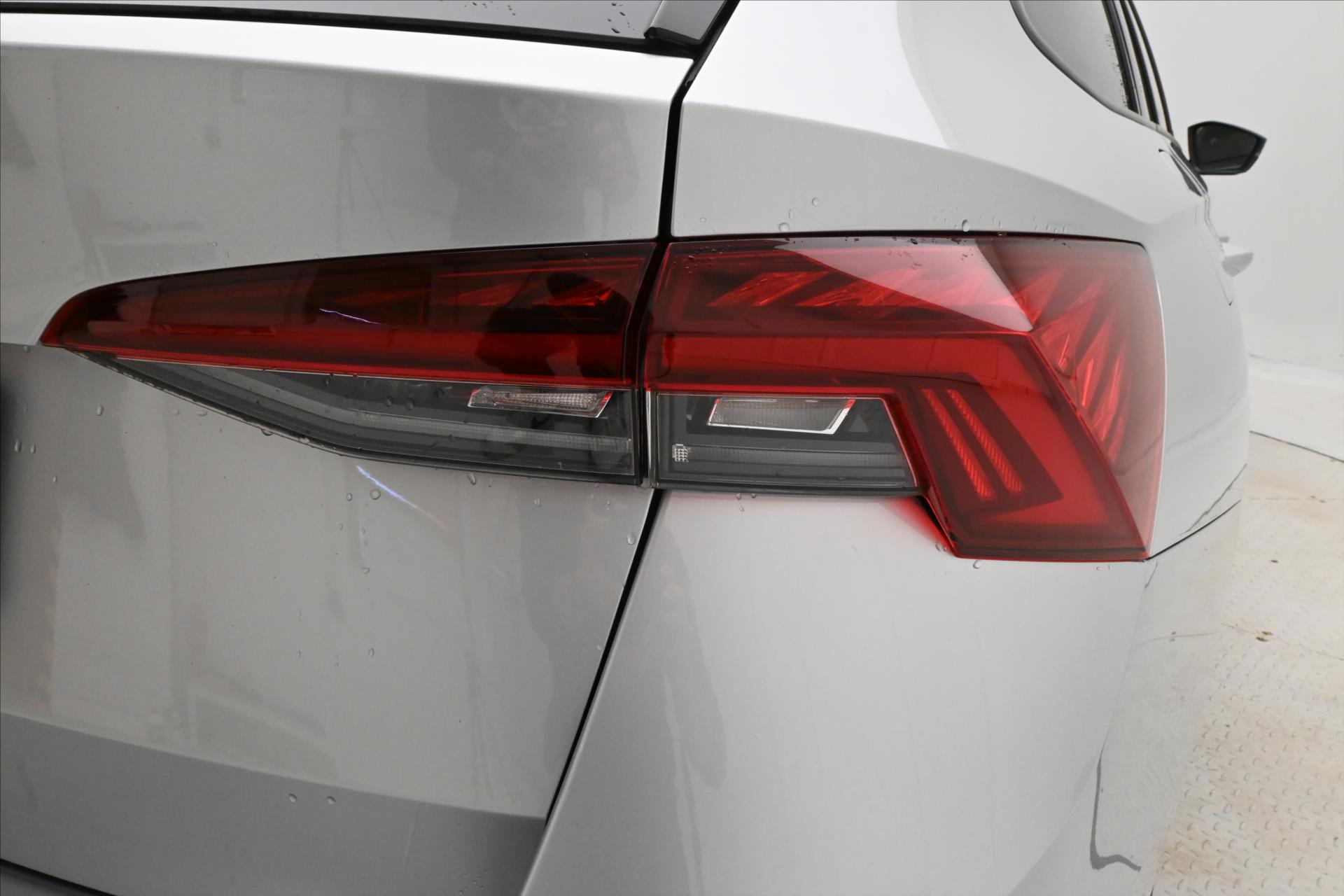 Hlavní fotografie vozu Škoda Octavia 2,0 TDI 110 kW DSG Clever Záruka až 5 let (30)