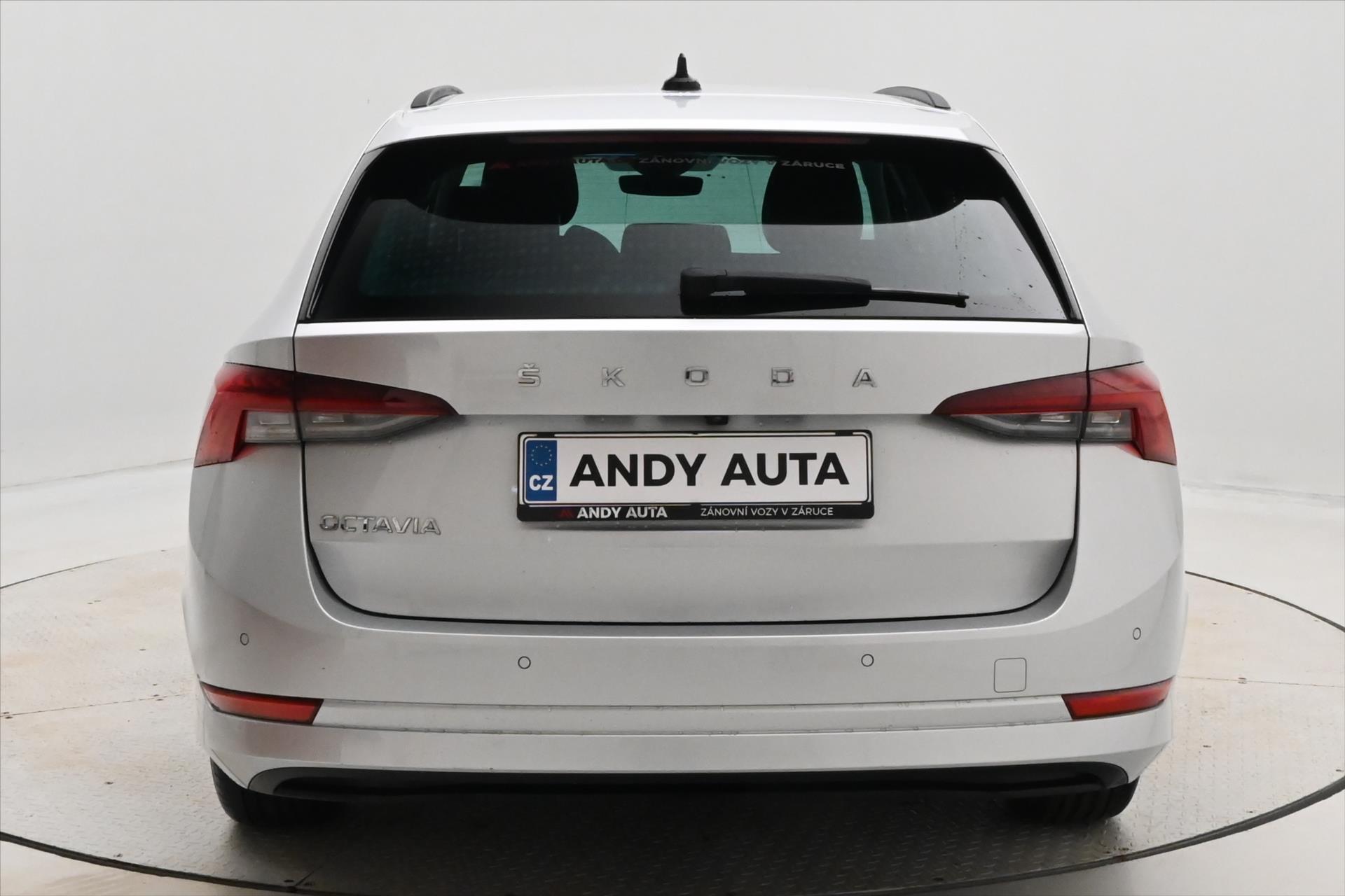 Hlavní fotografie vozu Škoda Octavia 2,0 TDI 110 kW DSG Clever Záruka až 5 let (7)