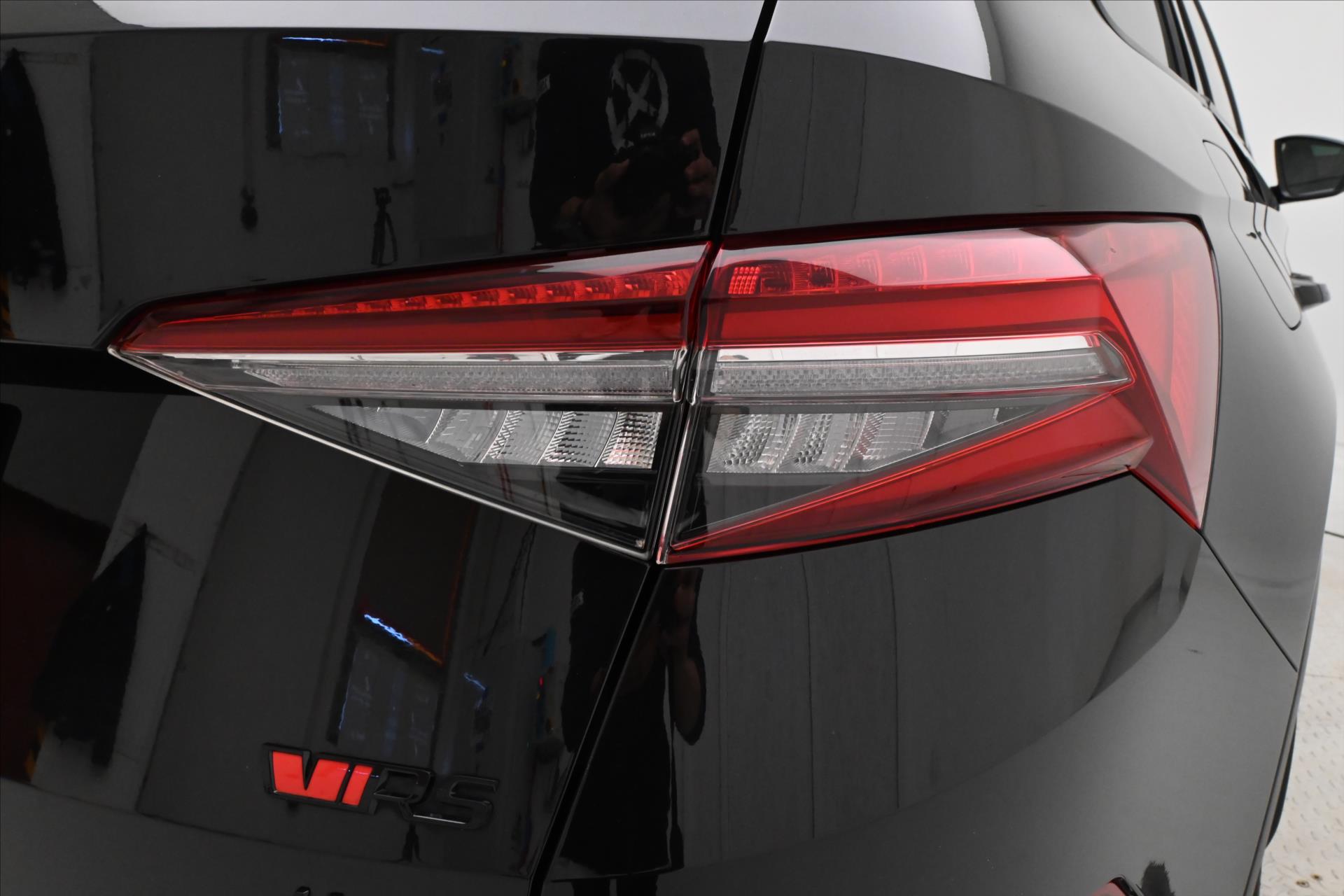 Hlavní fotografie vozu Škoda Kodiaq 2,0 TSI 180kW RS DSG 4x4 Záruka až 5 let (25)