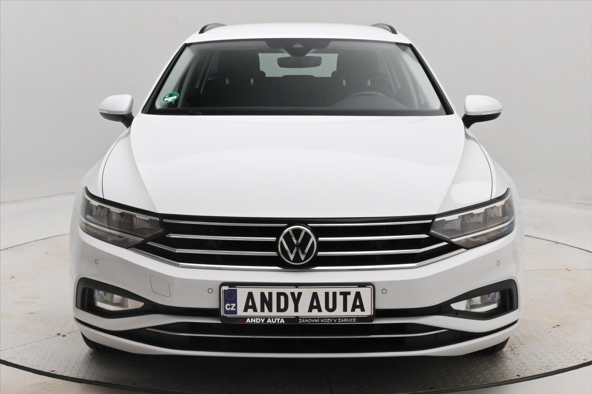 Hlavní fotografie vozu Volkswagen Passat 2,0 TDI 110 kW DSG Business Záruka až 5 let (2)
