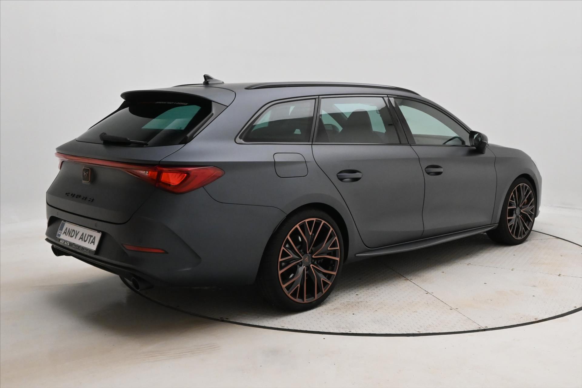 Hlavní fotografie vozu Cupra Leon 2,0 TSI ST 180kW DSG Záruka až 5 let (5)