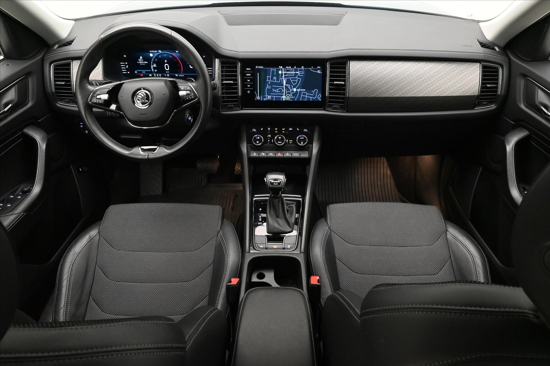 Hlavní fotografie vozu Škoda Kodiaq 2,0 TDI 147kW DSG 4x4 Style Záruka až 5 let (15)