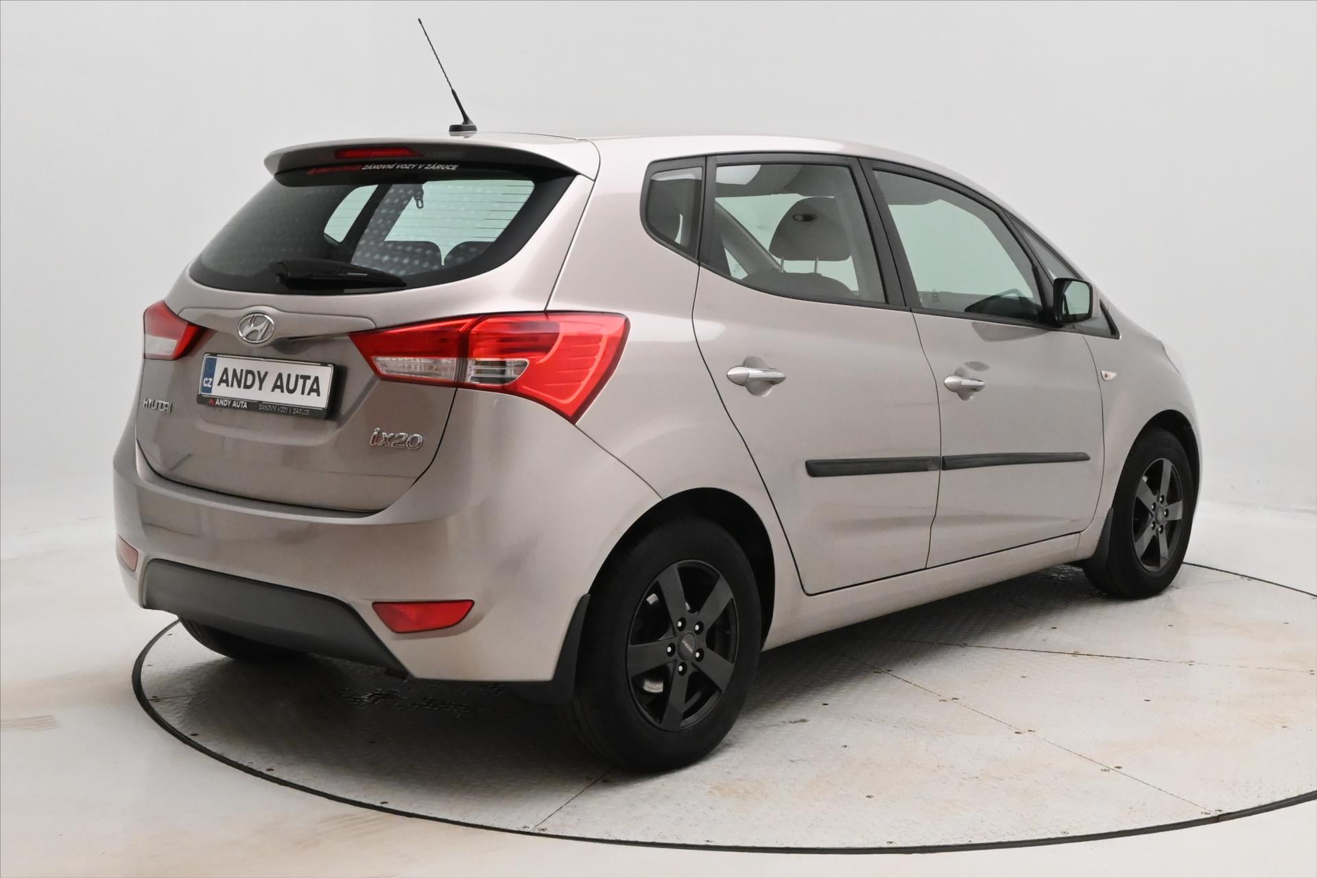 Hlavní fotografie vozu Hyundai ix20 1,4 CVVT 66 KW KLIMA Záruka až 5 let (5)