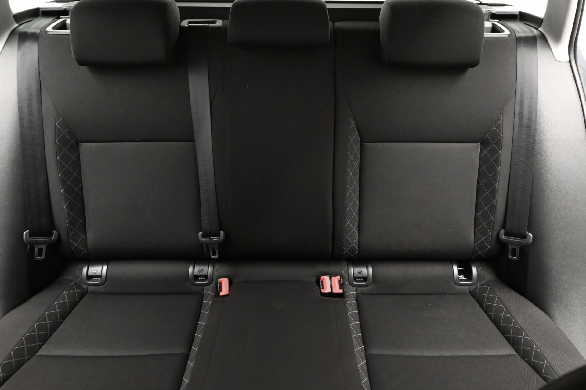 Hlavní fotografie vozu Škoda Octavia 1,2 TSI 63kW Active Záruka až 5 let (25)