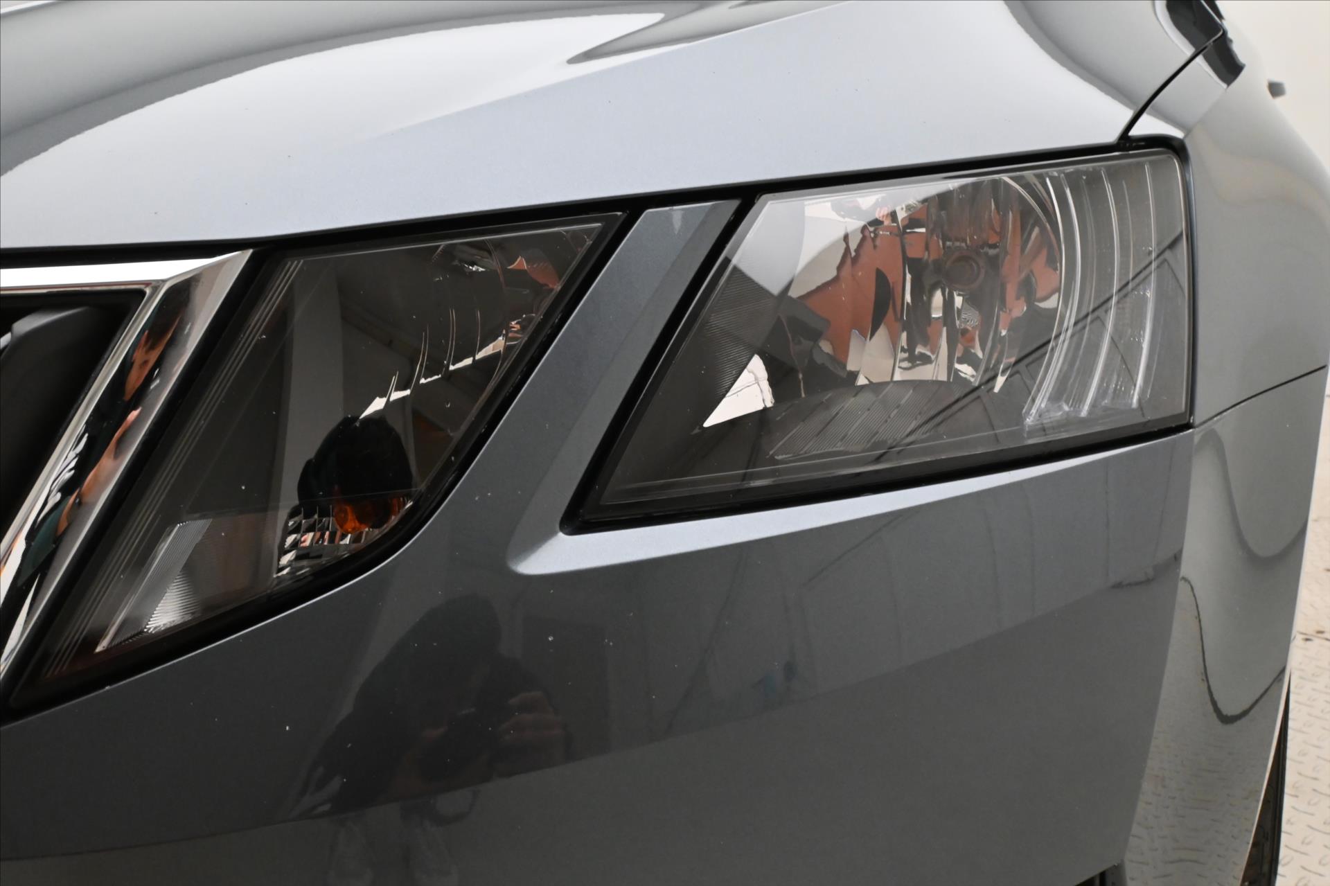 Hlavní fotografie vozu Škoda Octavia 1,2 TSI 63kW Active Záruka až 5 let (26)