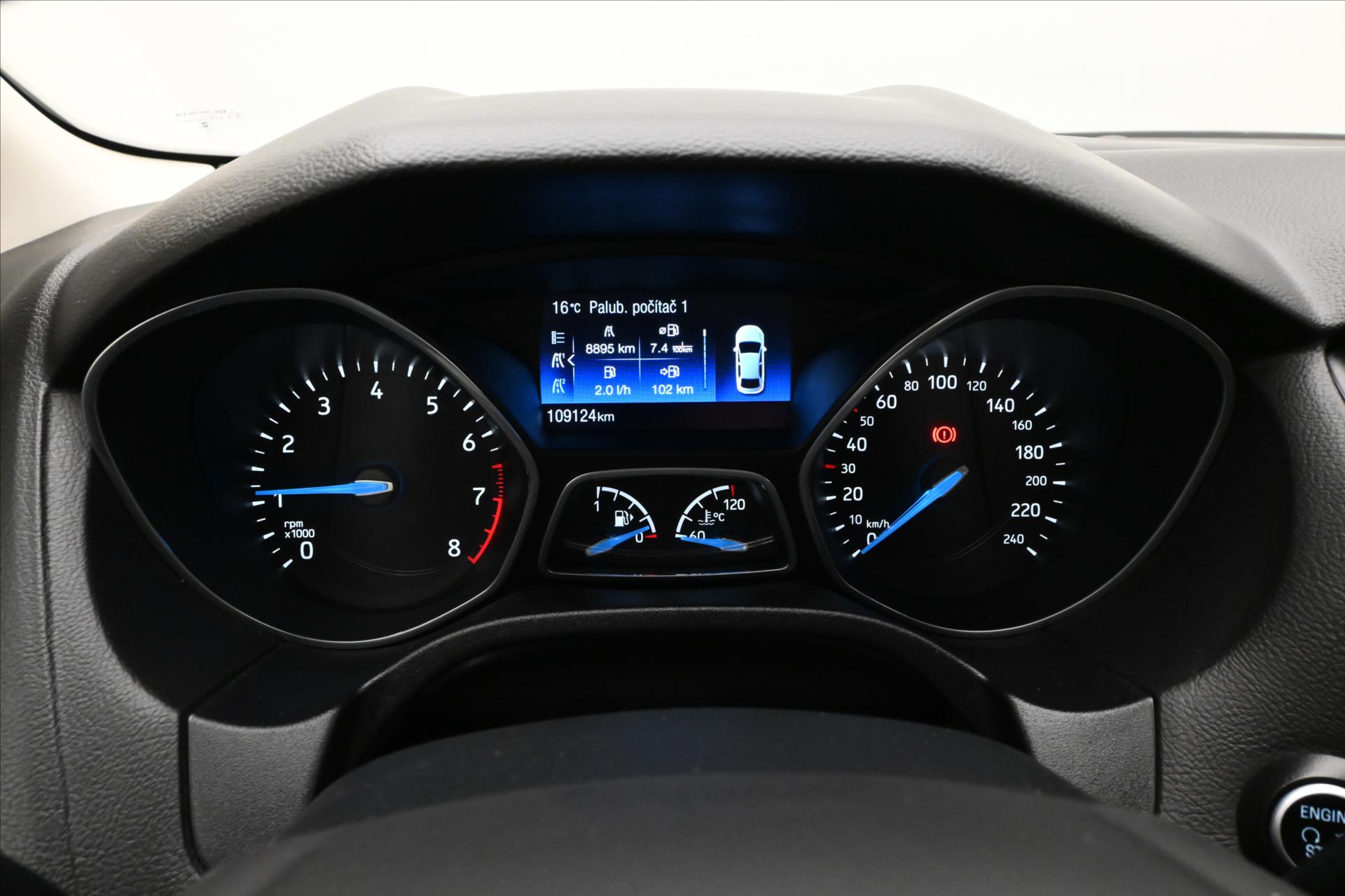 Hlavní fotografie vozu Ford Focus 1,0 EcoBoost 92 kW TAŽNÉ Záruka až 5 let (16)