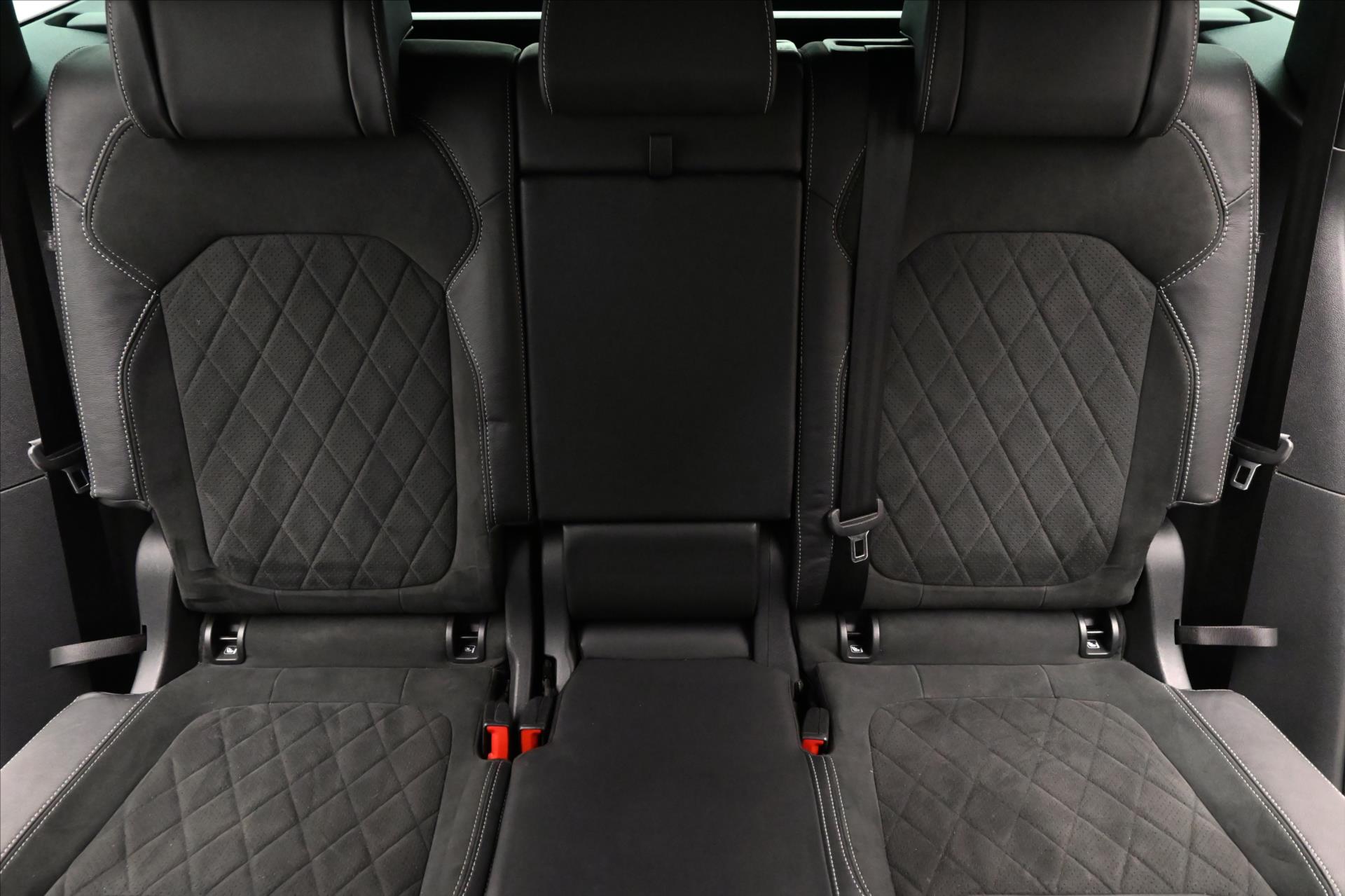 Hlavní fotografie vozu Škoda Kodiaq 2,0 TDI 147 kW DSG 4x4 SportLINE Záruka až 5 let (29)