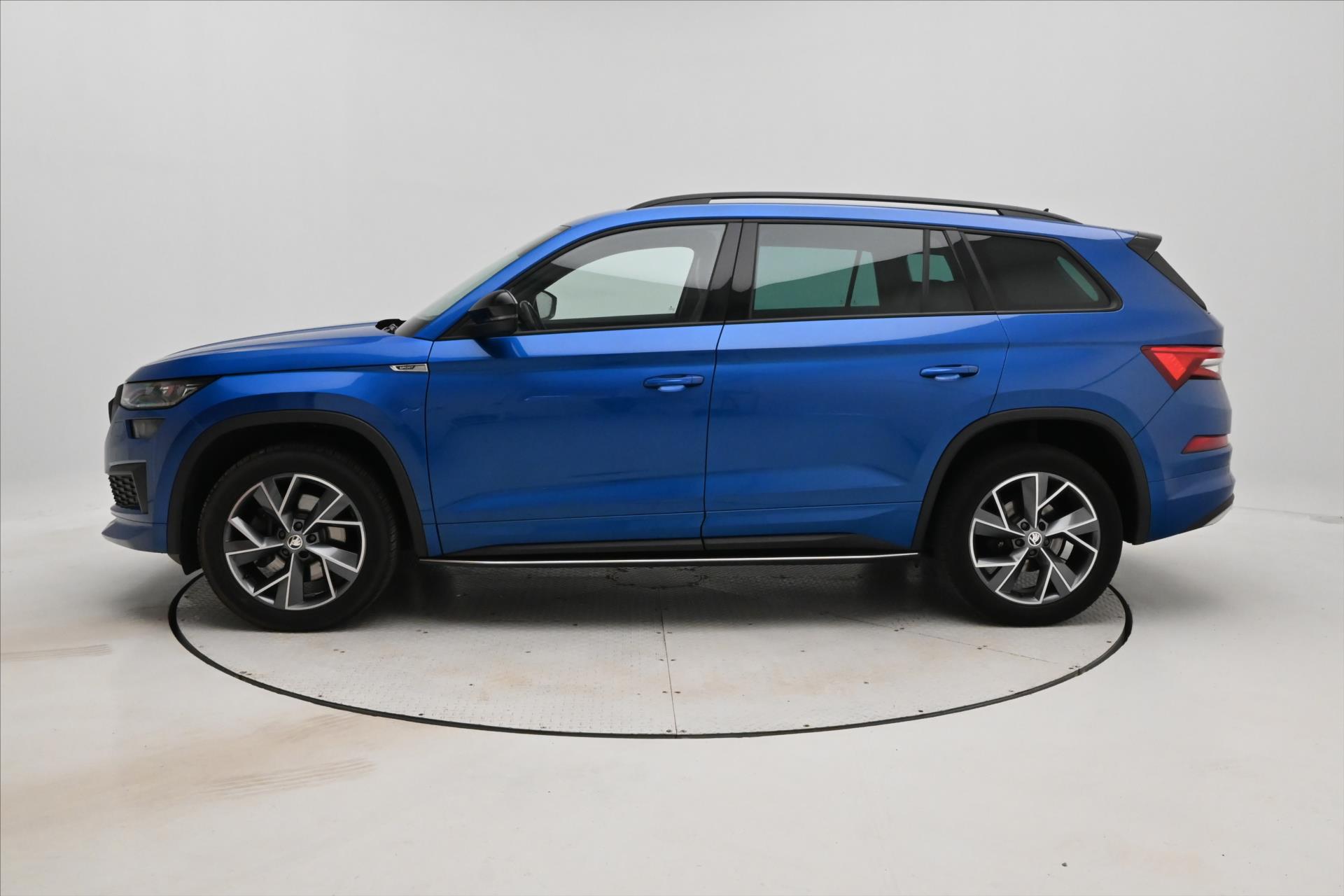 Hlavní fotografie vozu Škoda Kodiaq 2,0 TDI 147 kW DSG 4x4 SportLINE Záruka až 5 let (8)