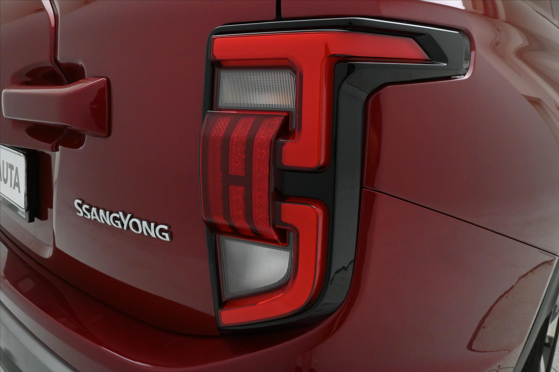 Hlavní fotografie vozu SsangYong Torres 1,5 T-GDI 120kW Automat Záruka až 5 let (25)