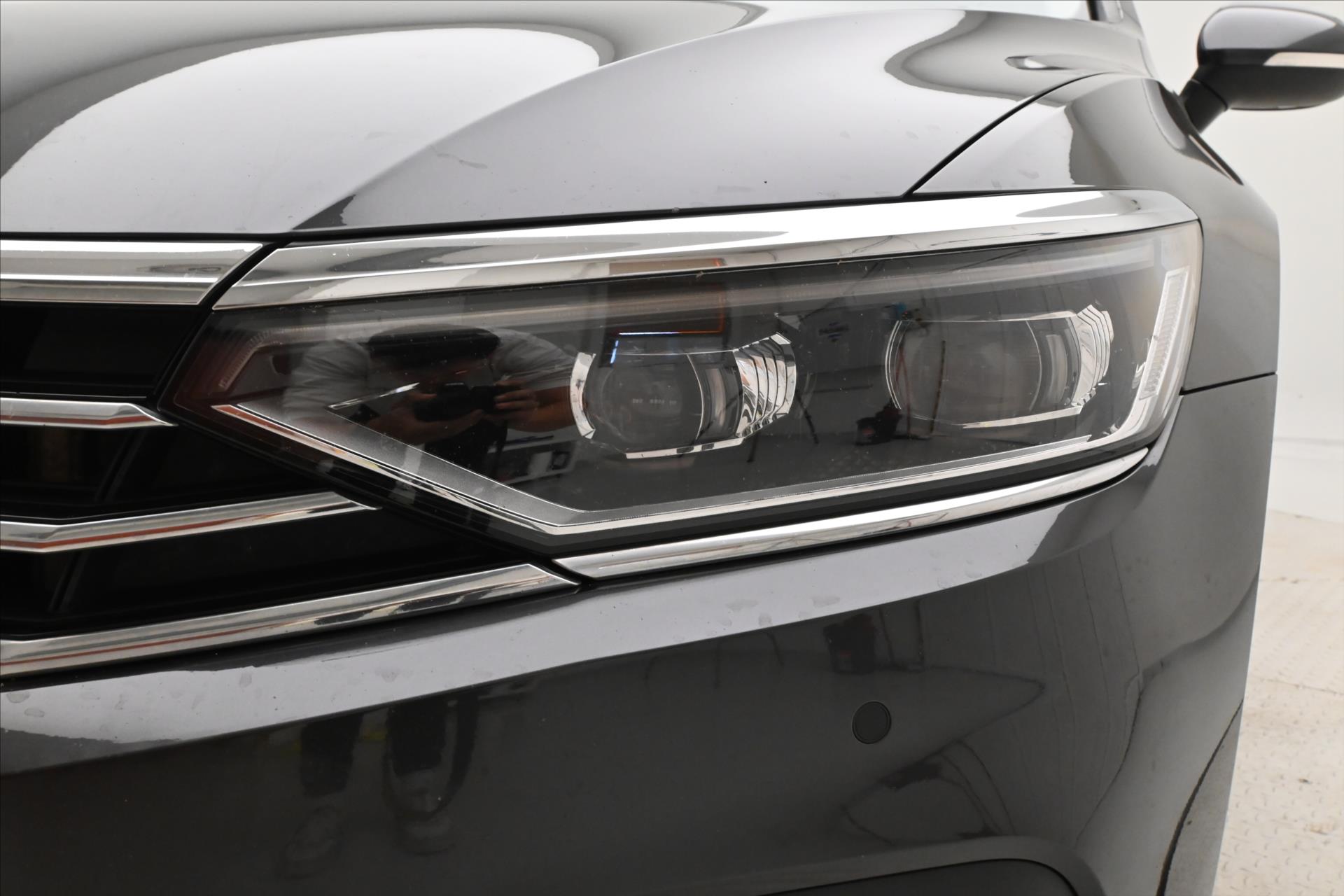 Hlavní fotografie vozu Volkswagen Passat 2,0 TDI 110kW DSG Business Záruka až 5 let (23)