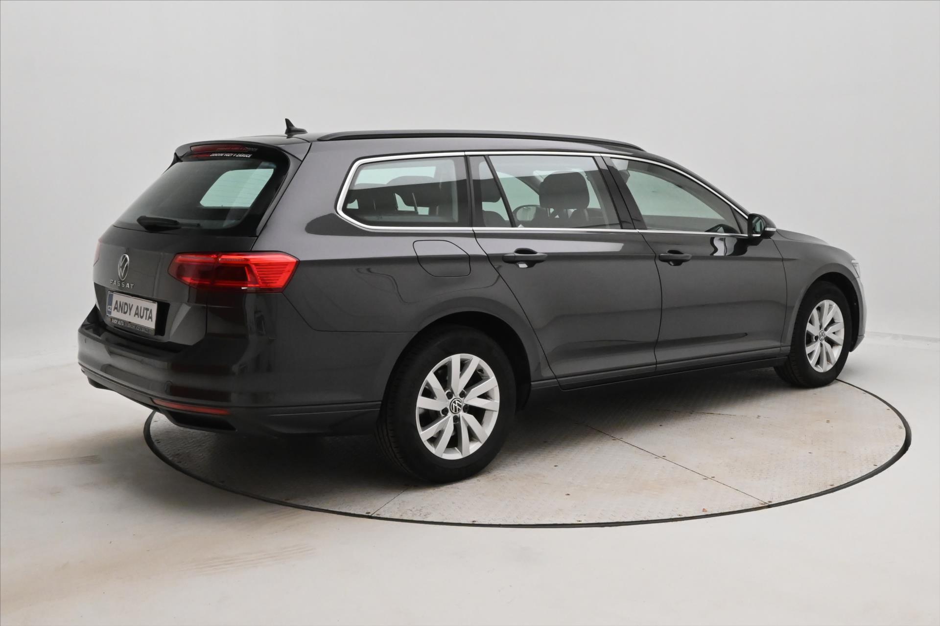 Hlavní fotografie vozu Volkswagen Passat 2,0 TDI 110kW DSG Business Záruka až 5 let (5)