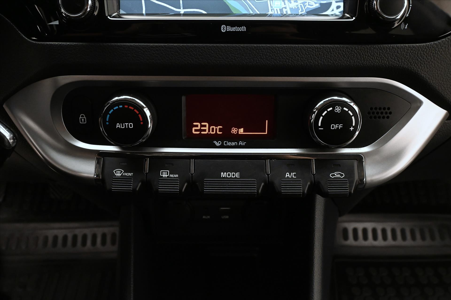 Hlavní fotografie vozu Kia Rio 1,4 CVVT 80kW KLIMA Manuál Záruka až 5 let (20)