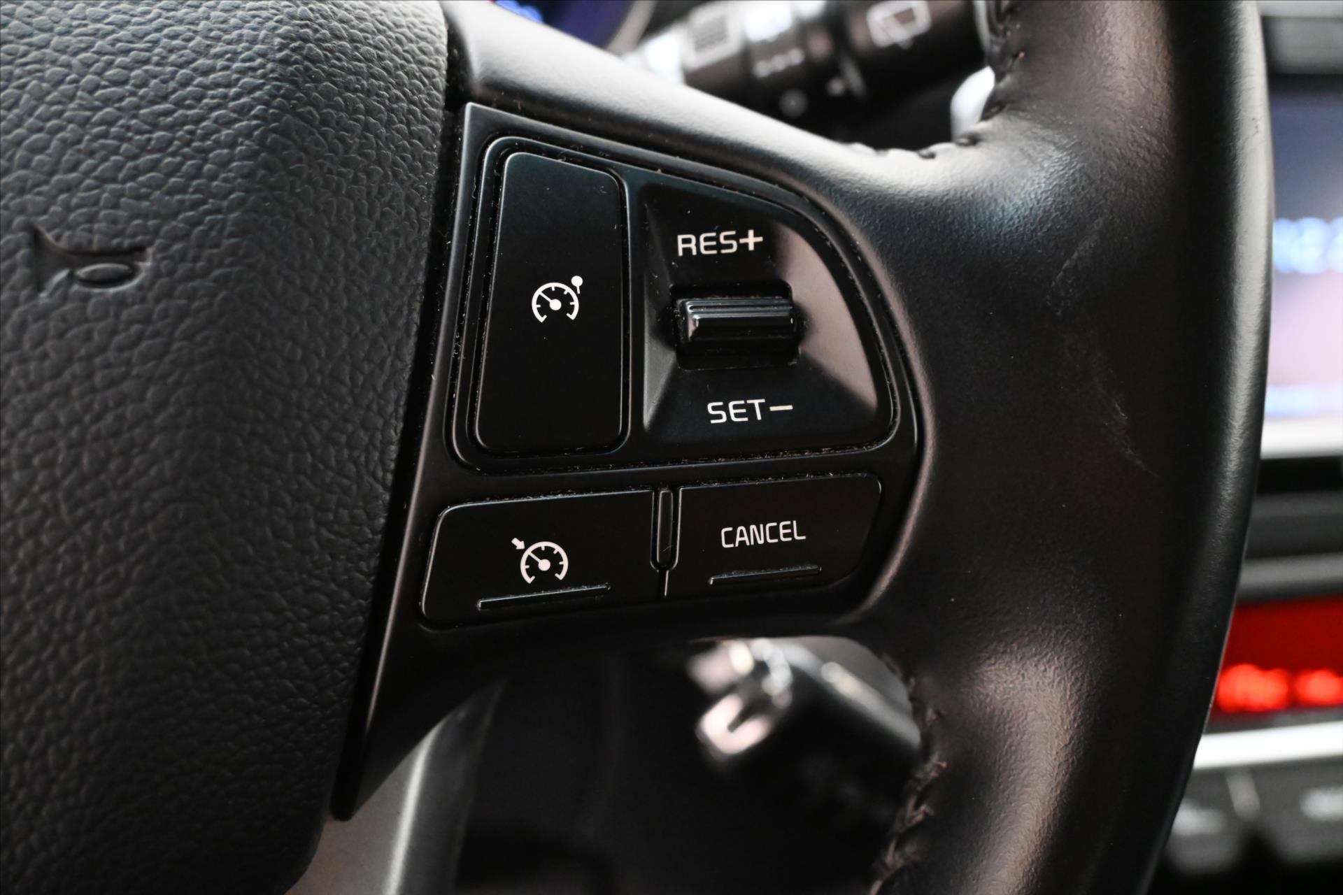 Hlavní fotografie vozu Kia Rio 1,4 CVVT 80kW KLIMA Manuál Záruka až 5 let (22)