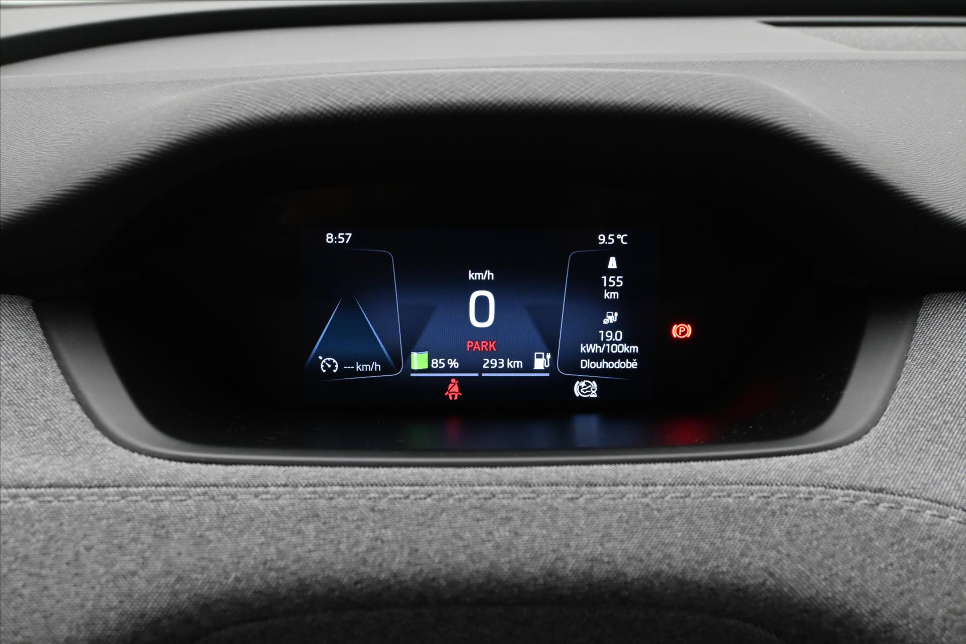Hlavní fotografie vozu Škoda Enyaq iV 60 132kW SOH 88% Záruka až 3 roky (16)